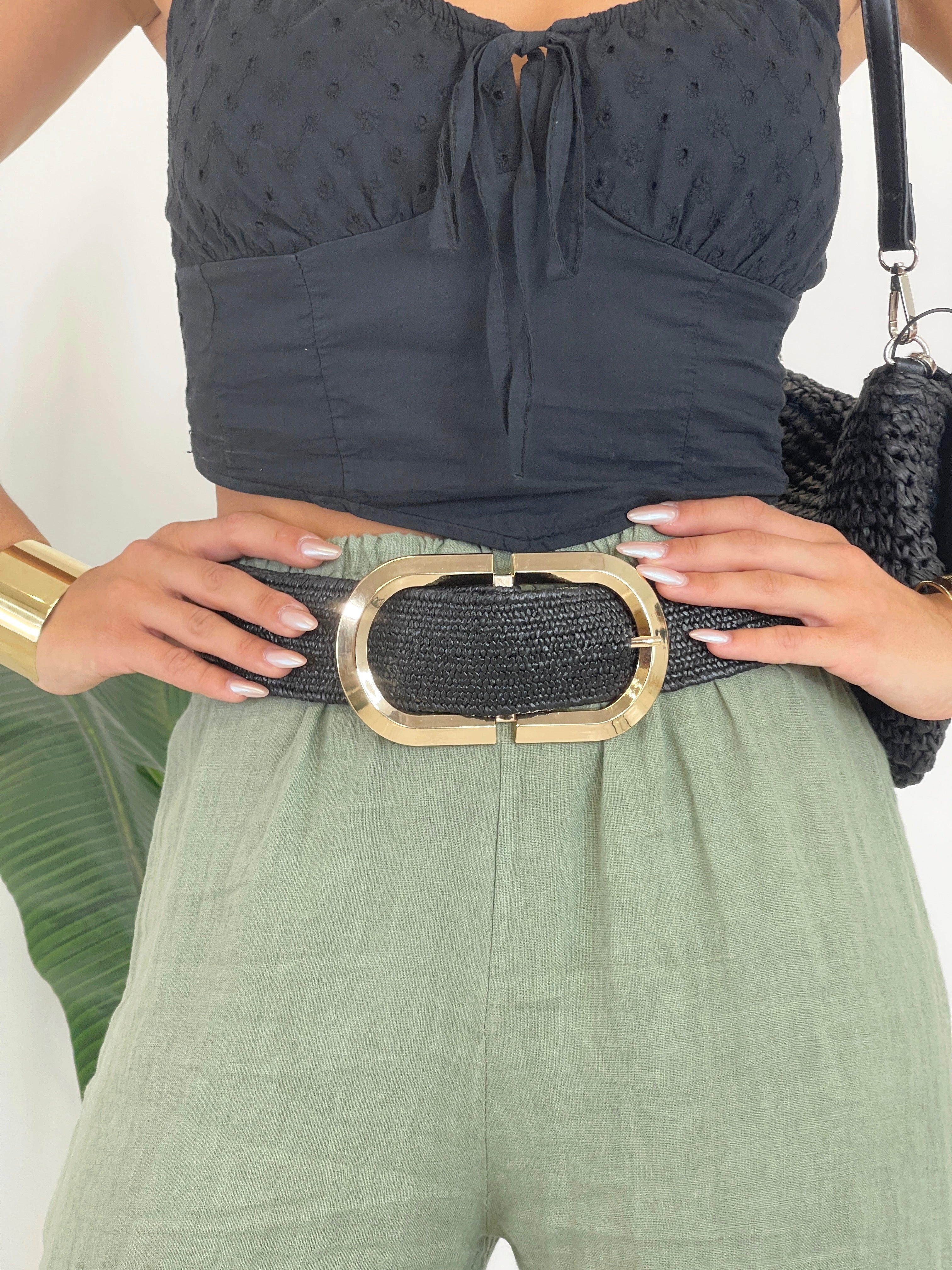 Cinturón rafia hebilla grande