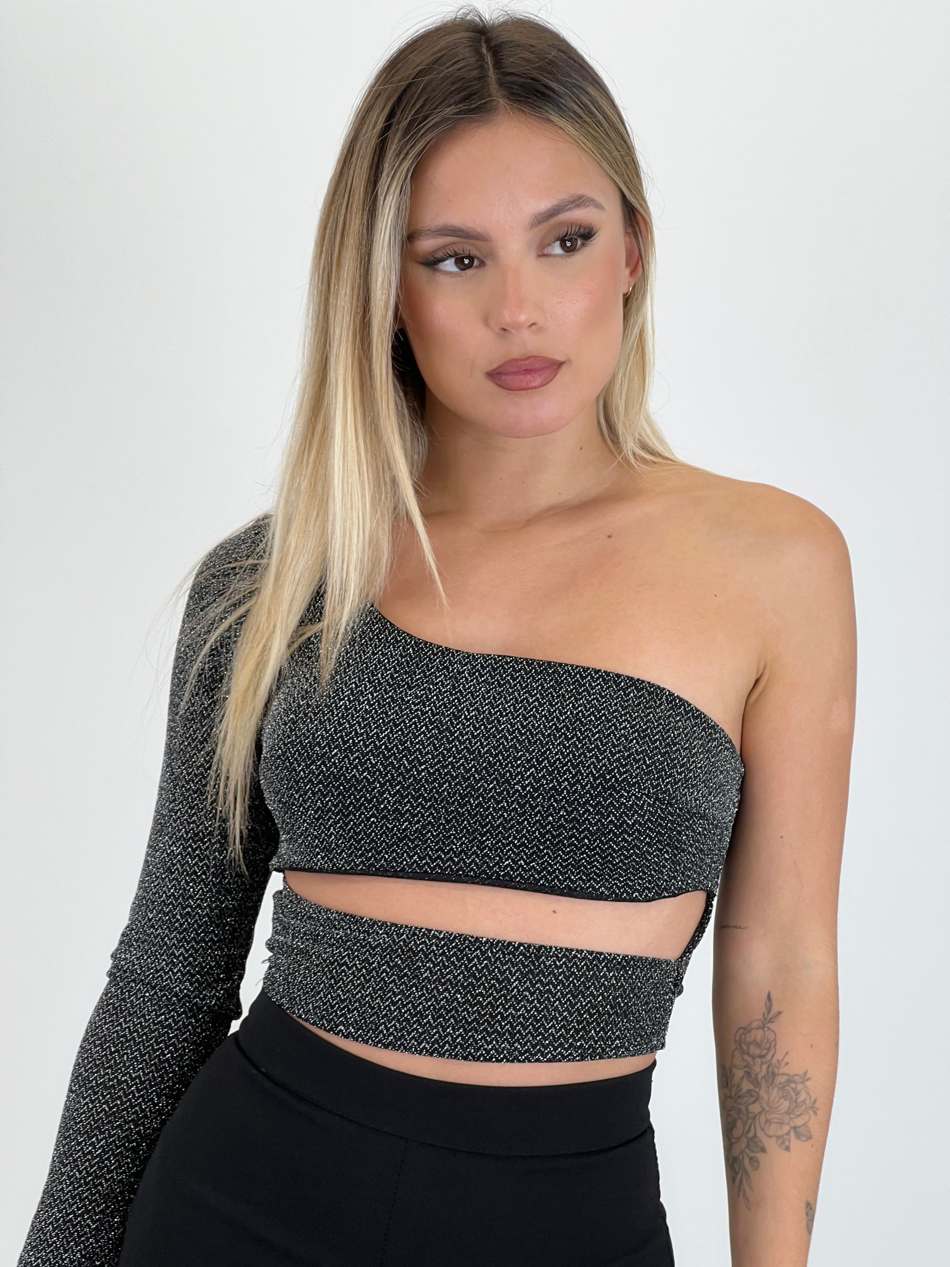 Recorte superior de lurex manga