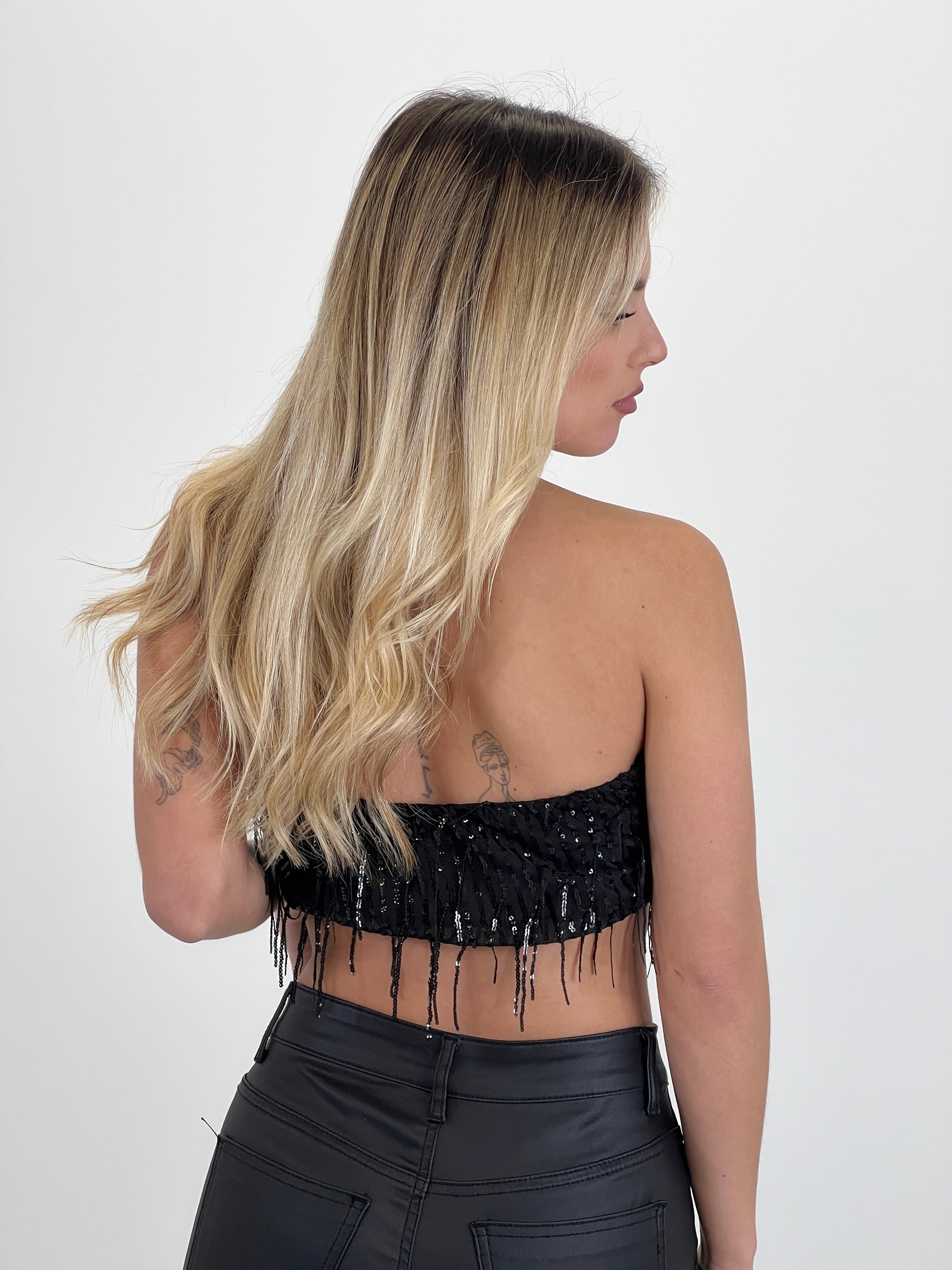 Top halter lentejuelas