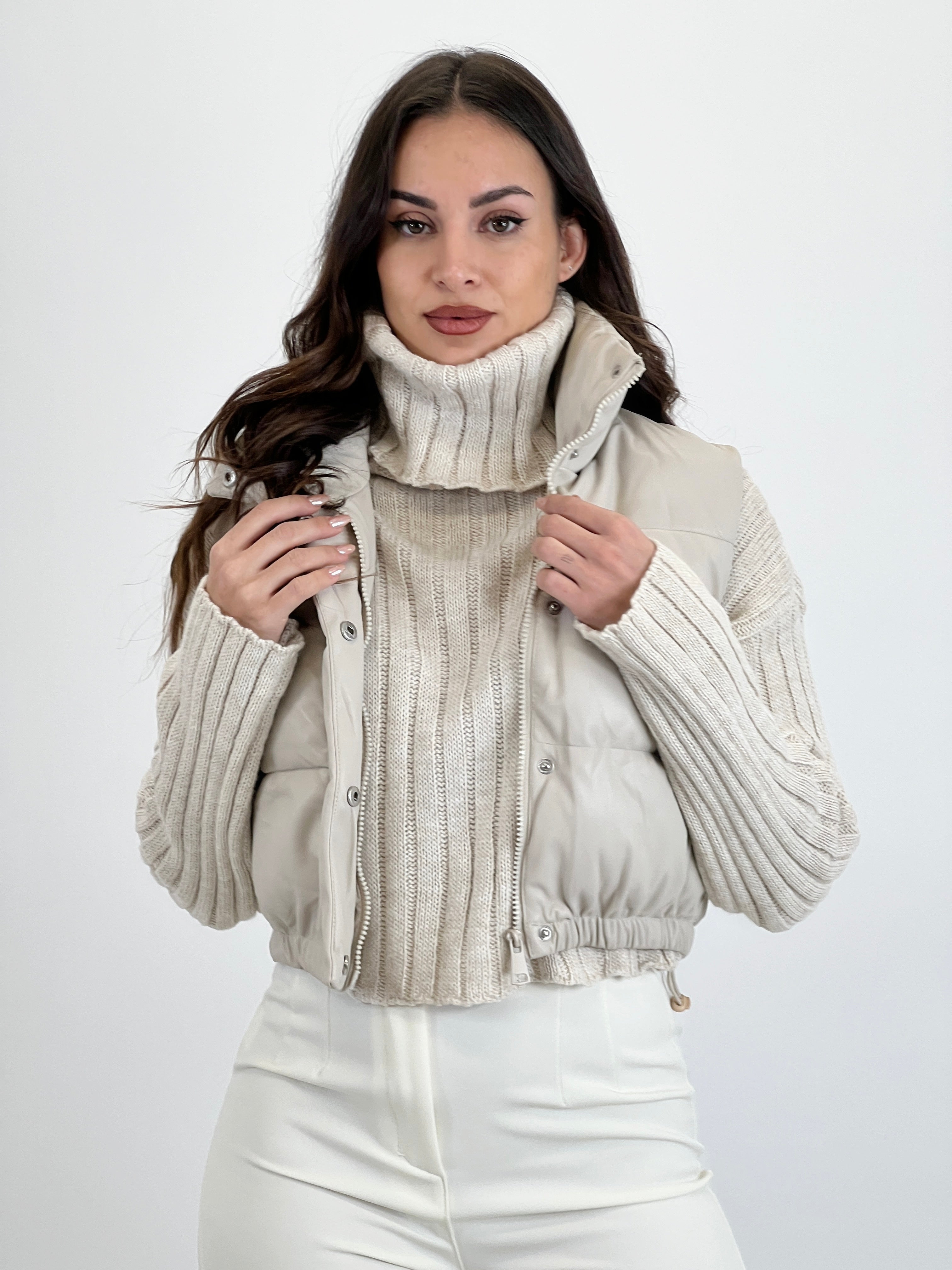 Gilet imbottito effetto pelle