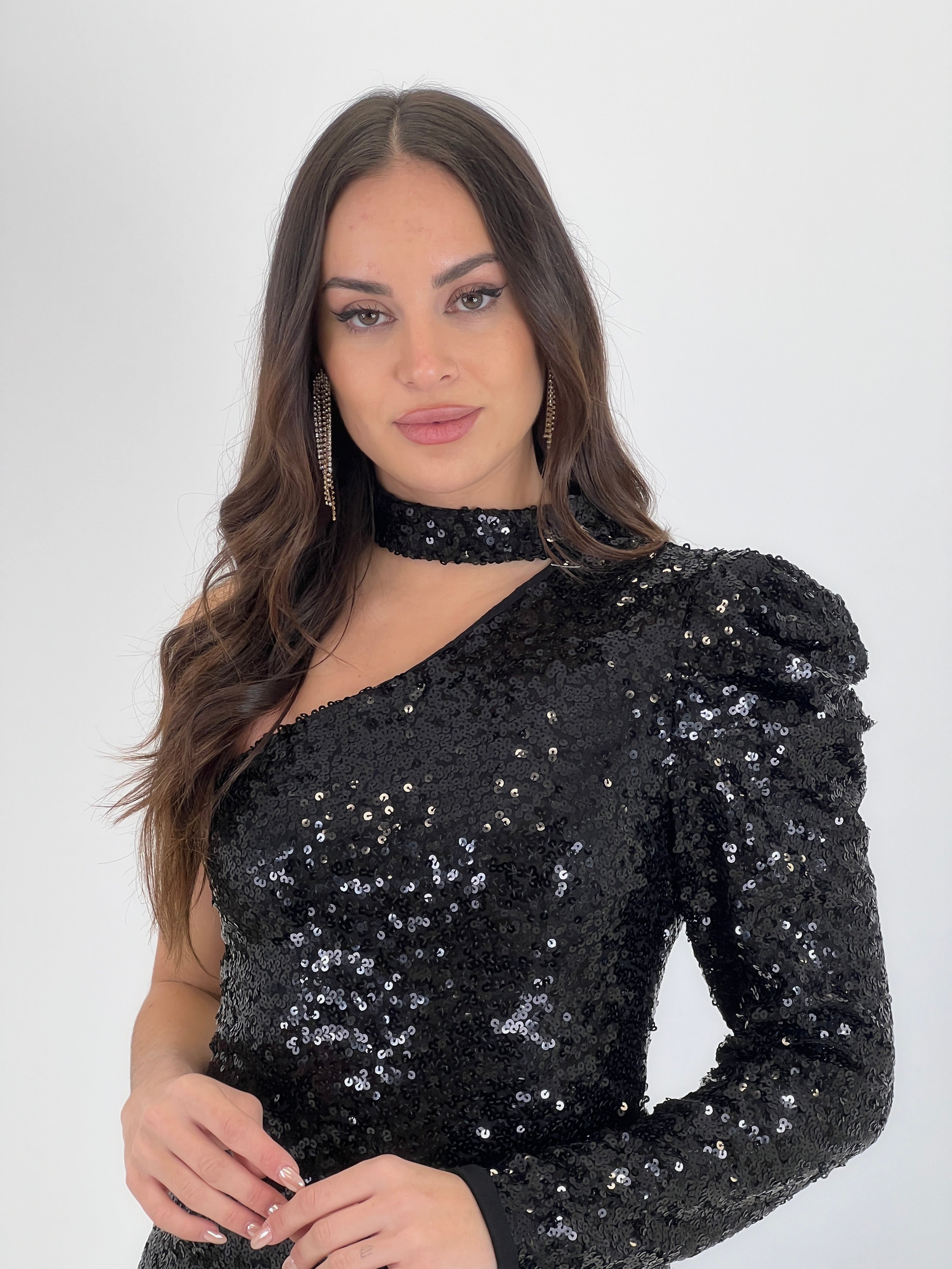 Asymmetrical sequin choker dress
