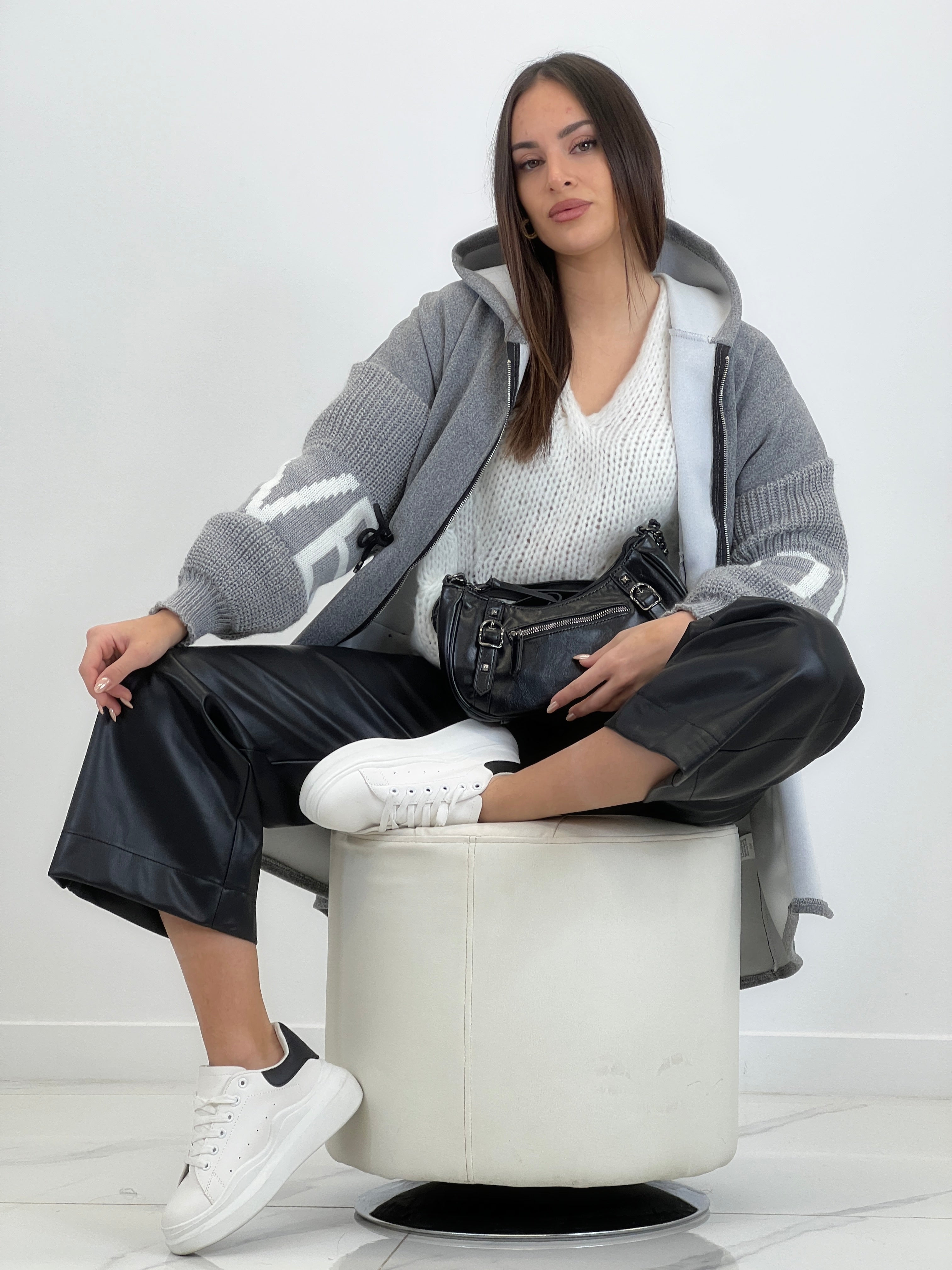 Abrigo Love mangas punto