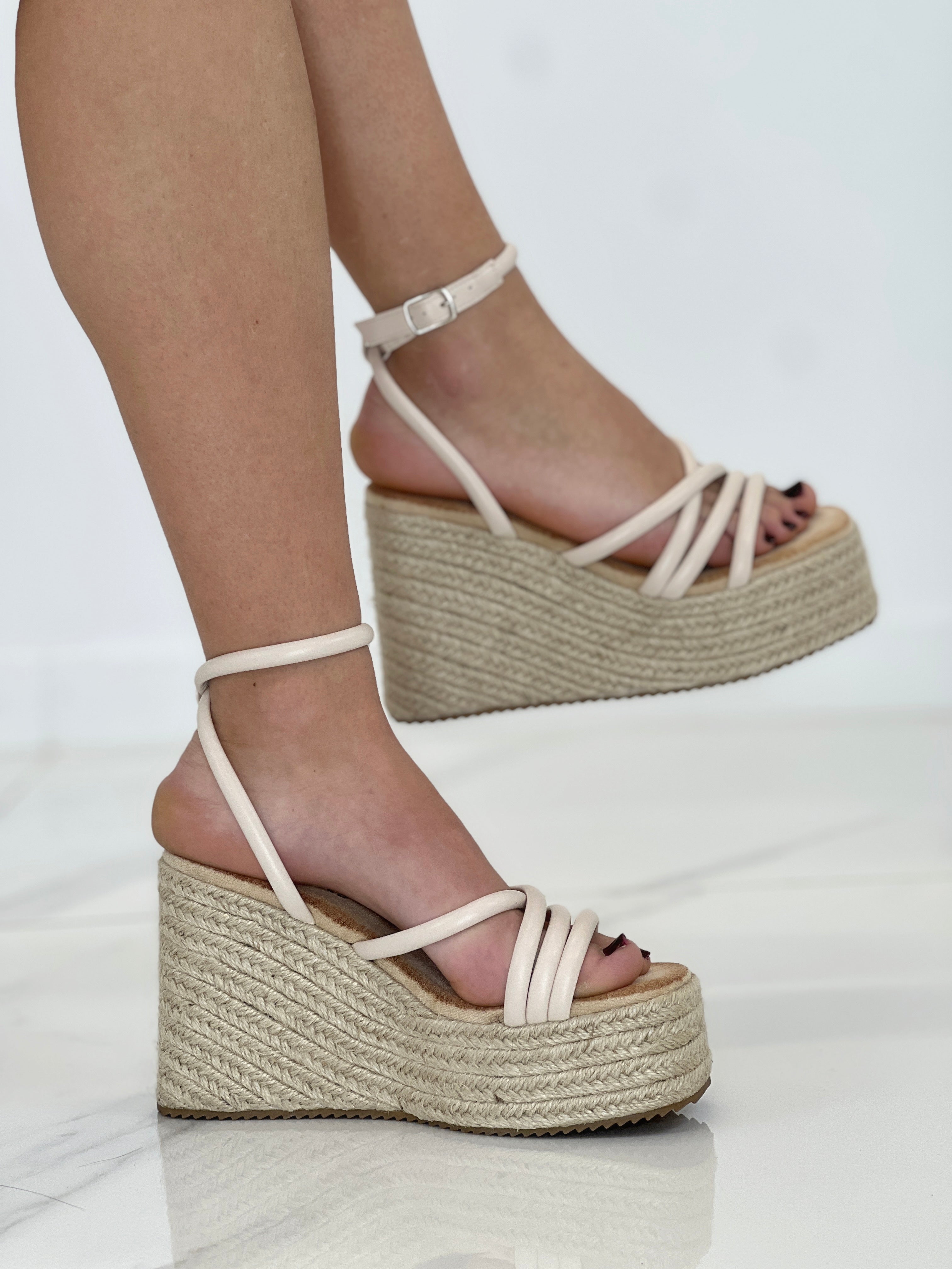 Sandalia plataforma Camila