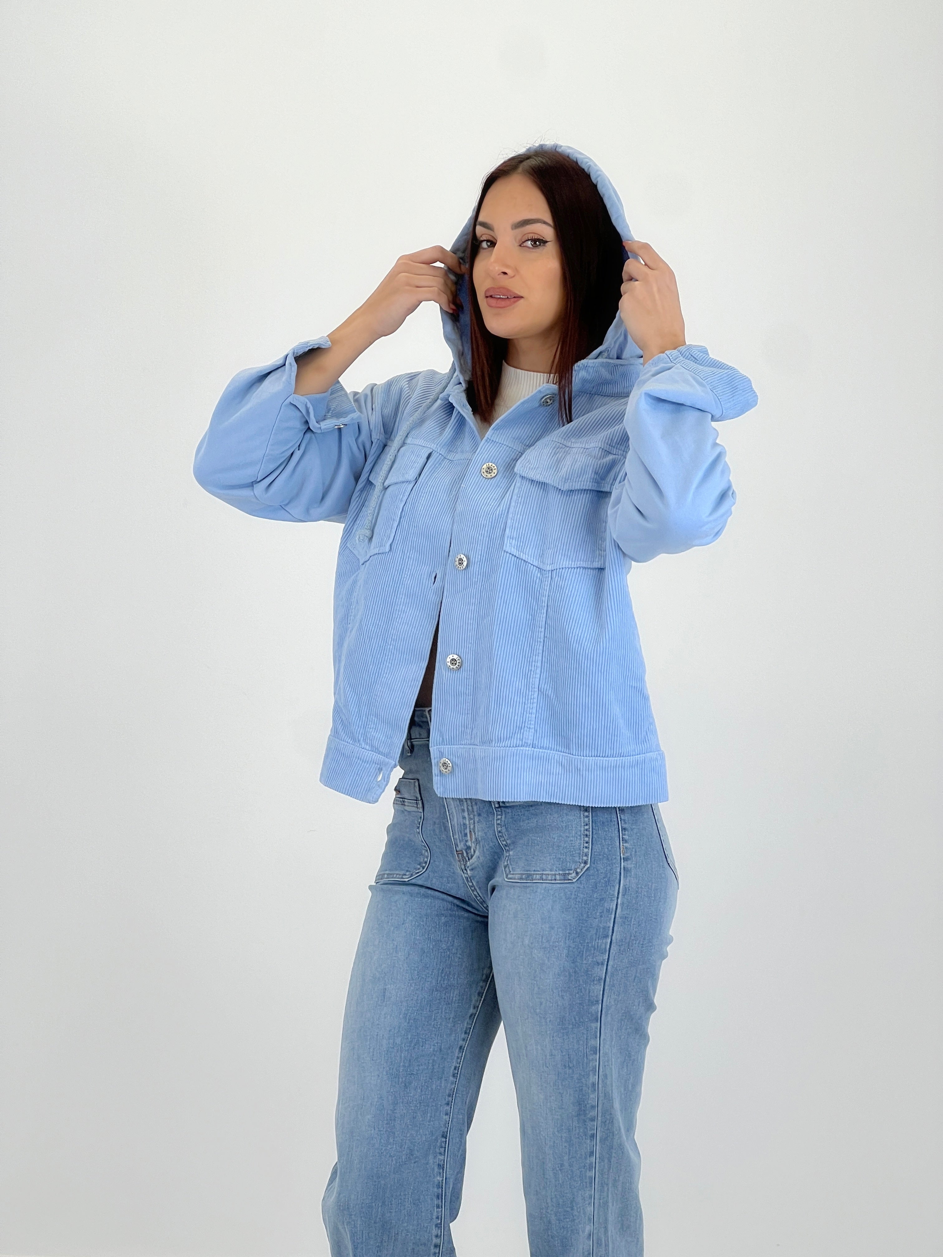 Chaqueta de pana capucha