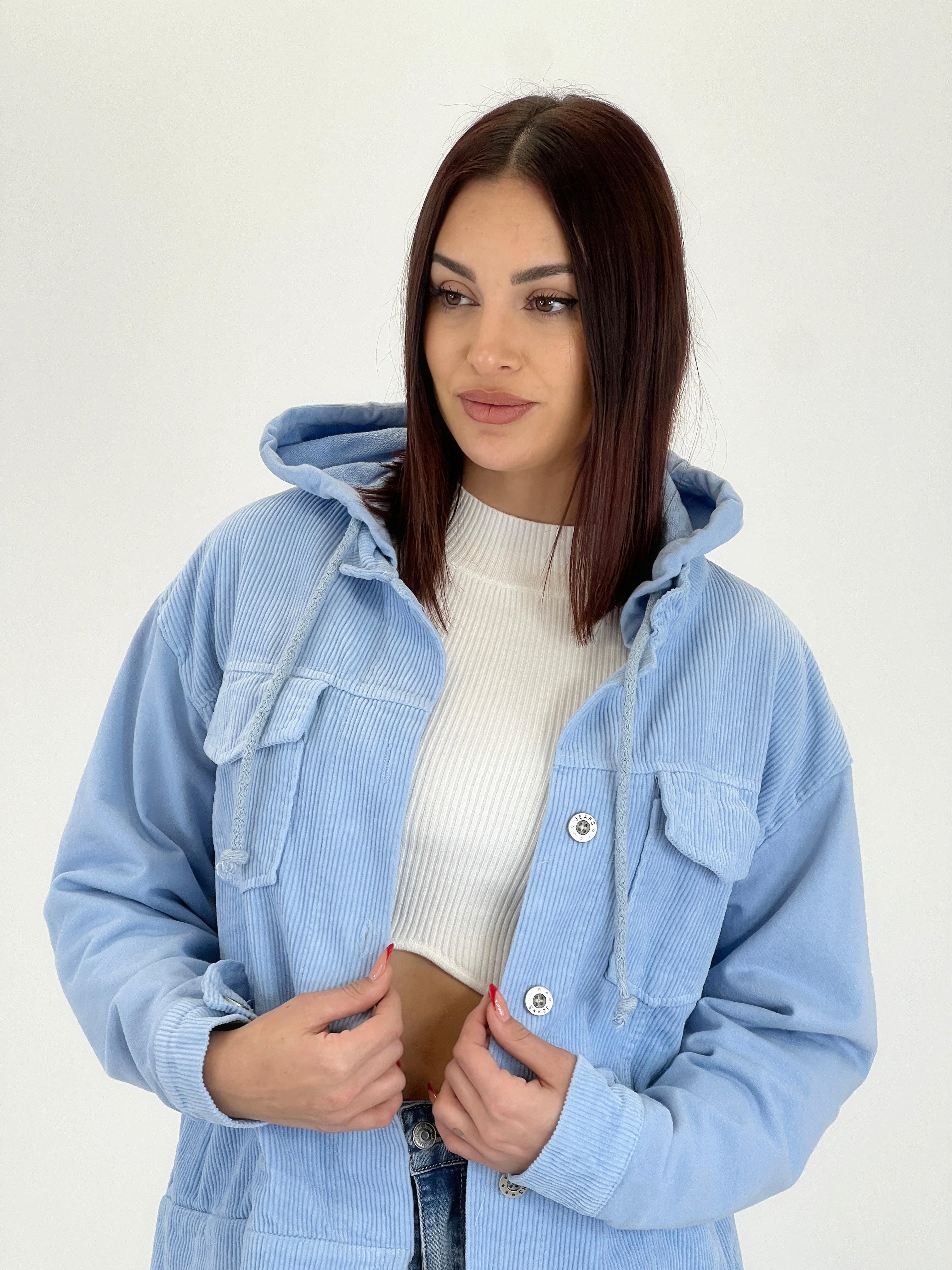 Chaqueta de pana capucha