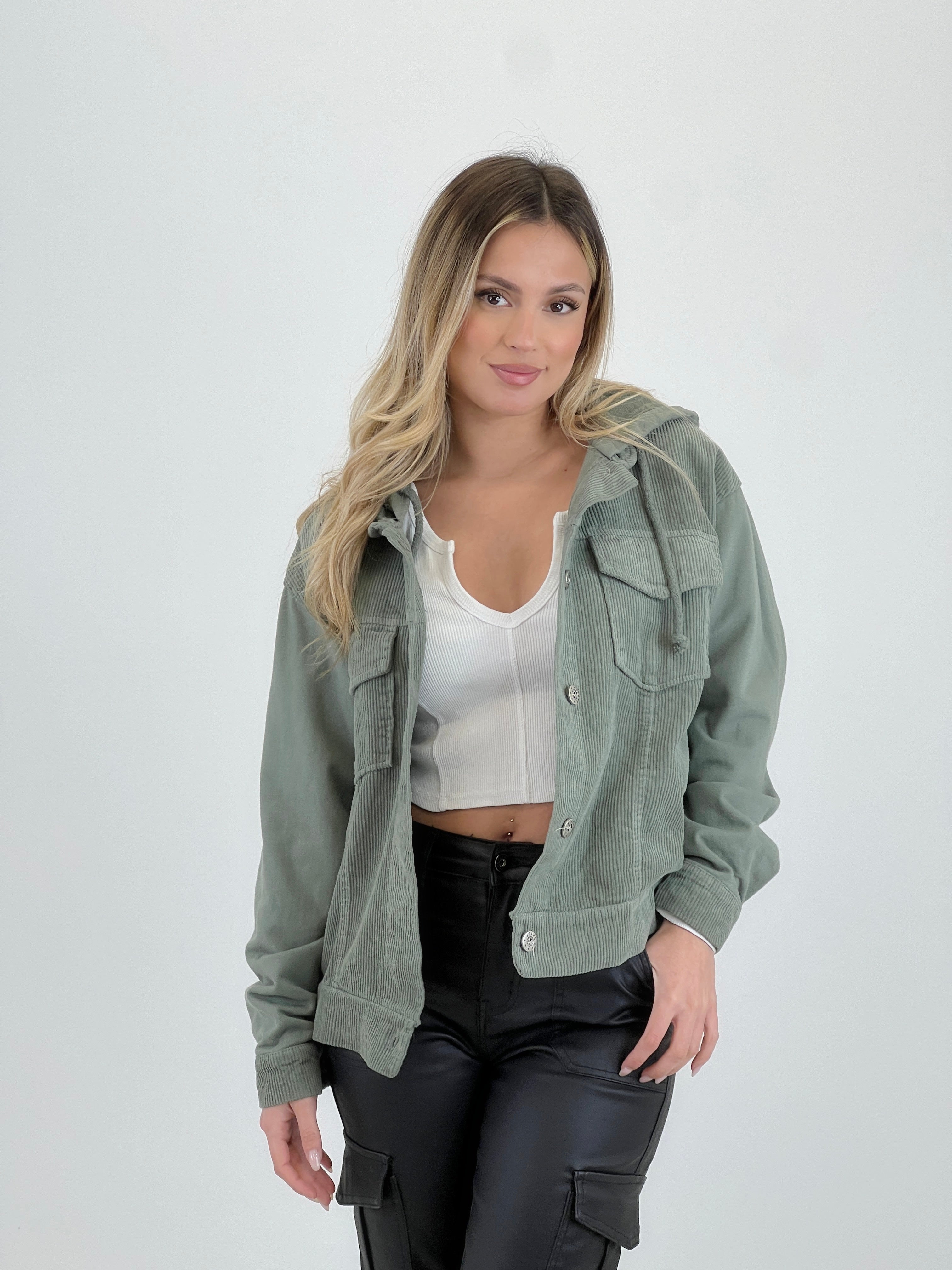 Chaqueta de pana capucha