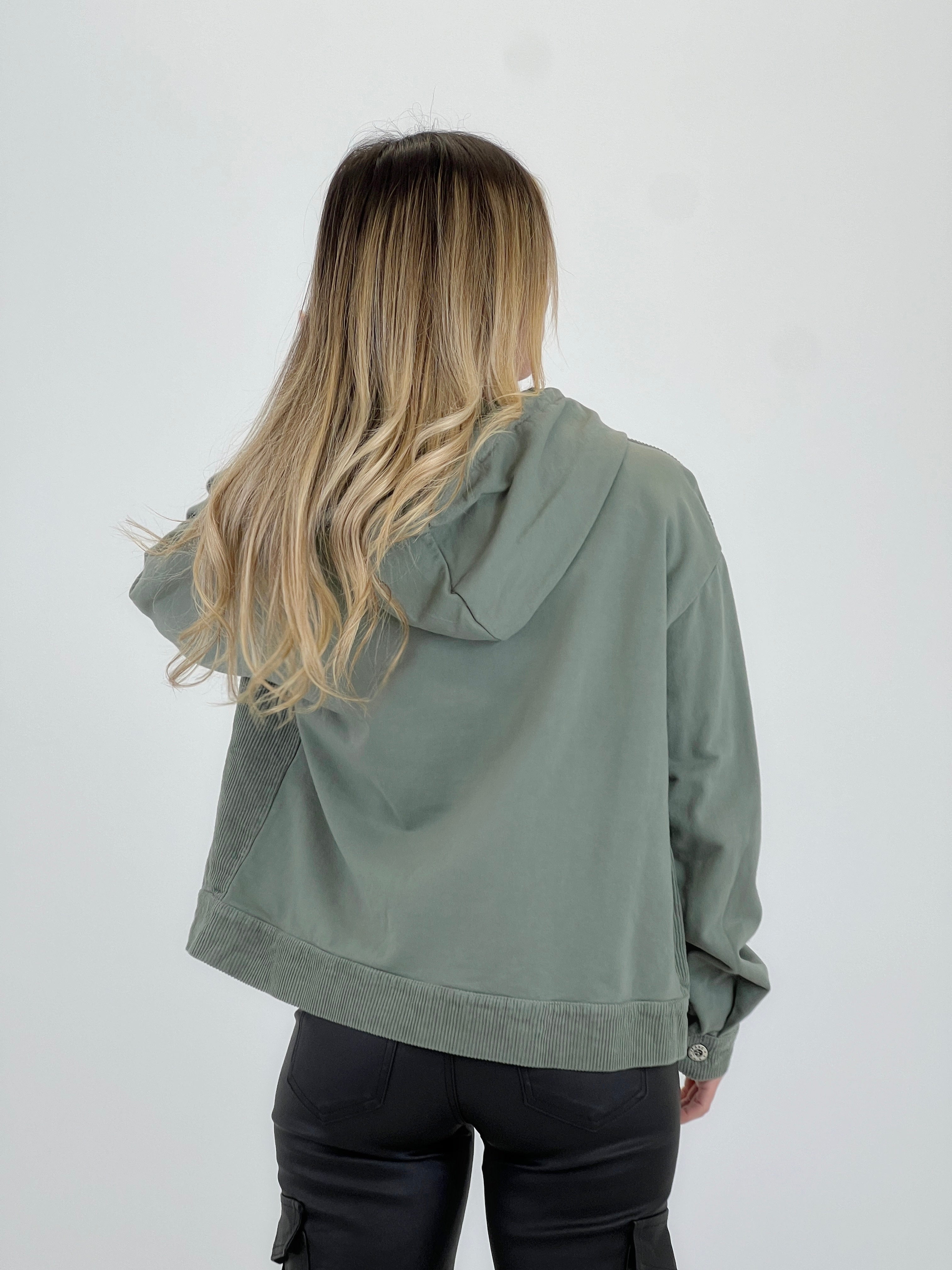 Chaqueta de pana capucha