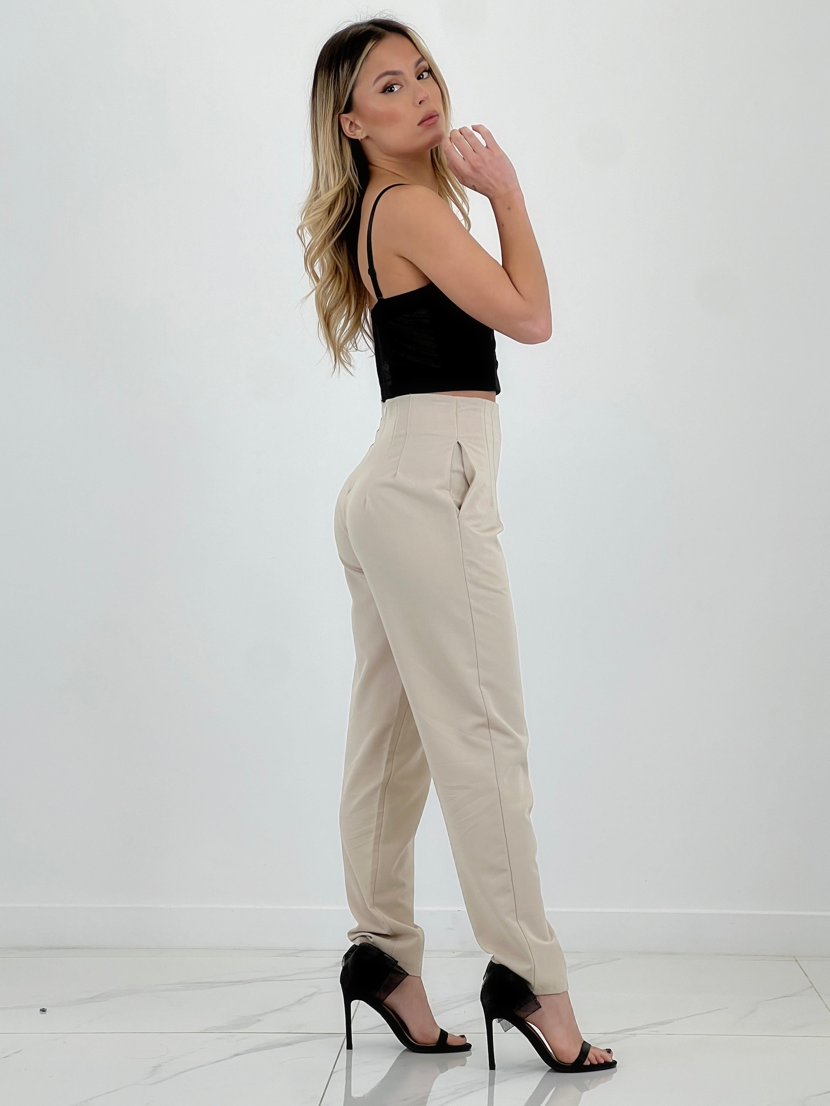 Pantalón pinzas recto