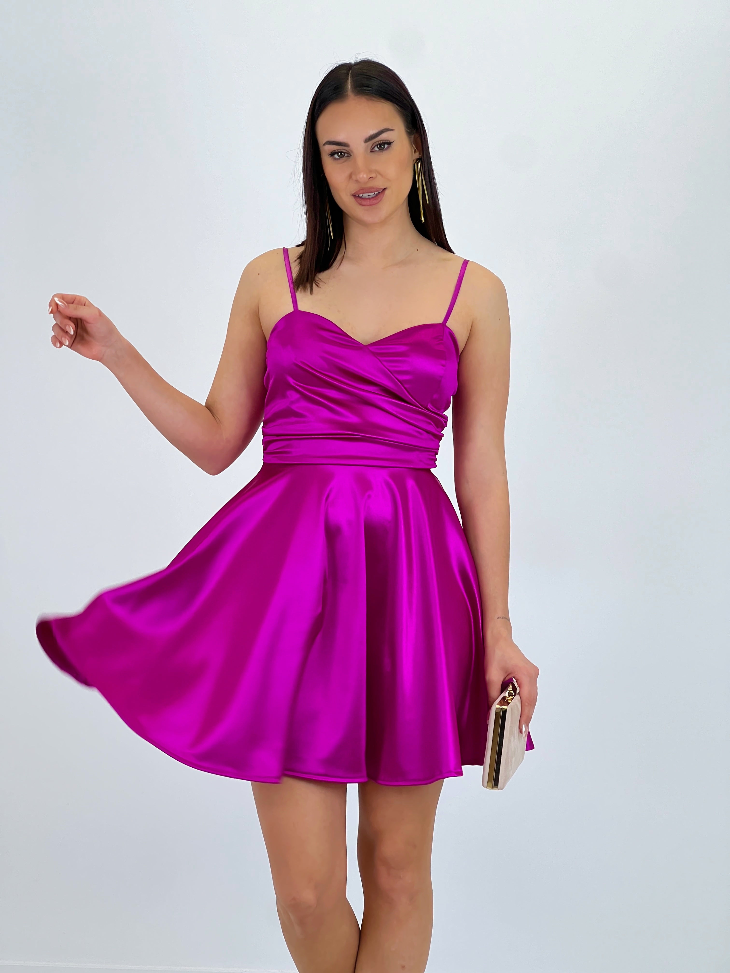 Vestido satinado con vuelo Belisa
