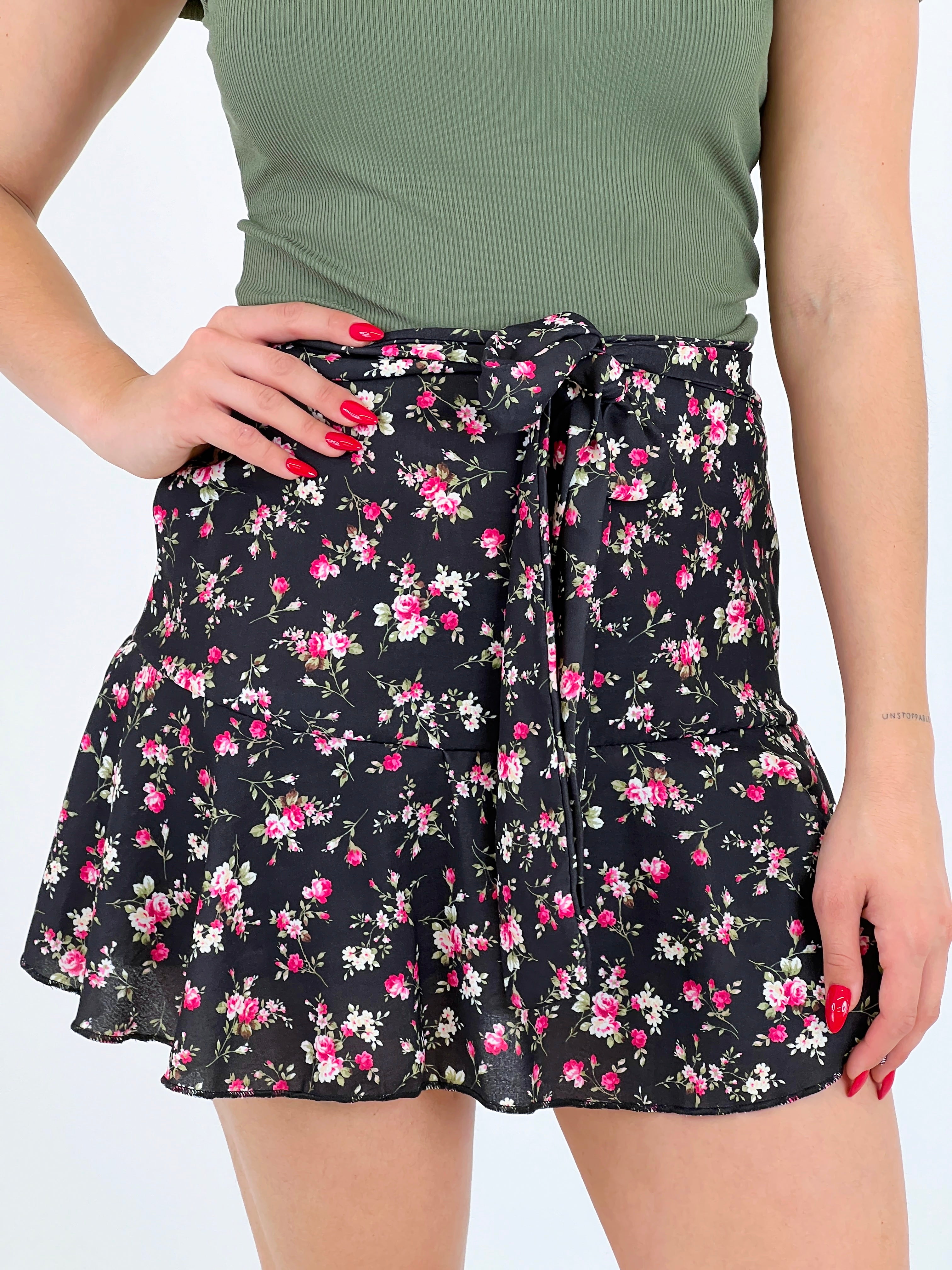 Floral skirt-pants