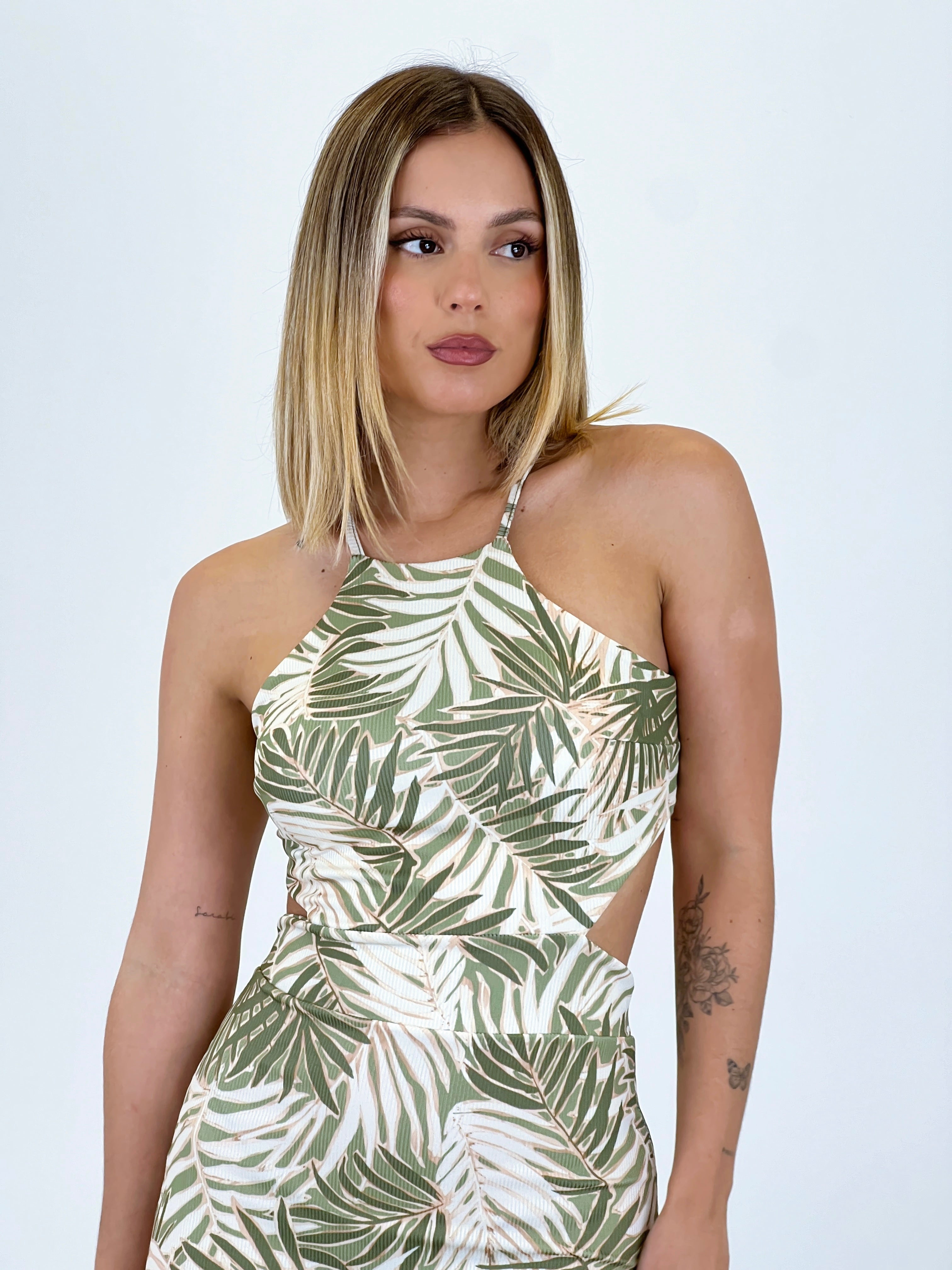 Vestido lace up estampado