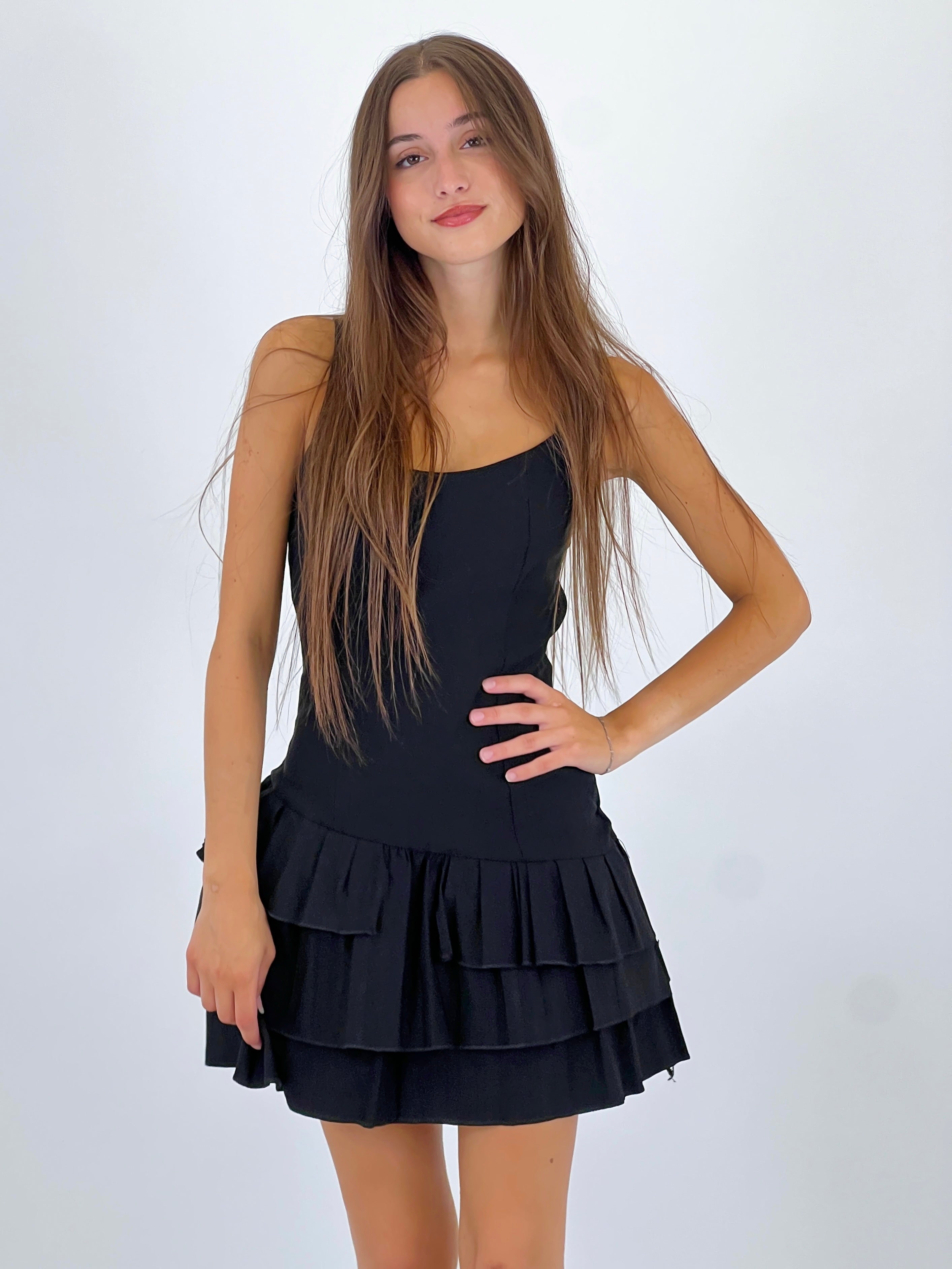 Vestido mini volantes