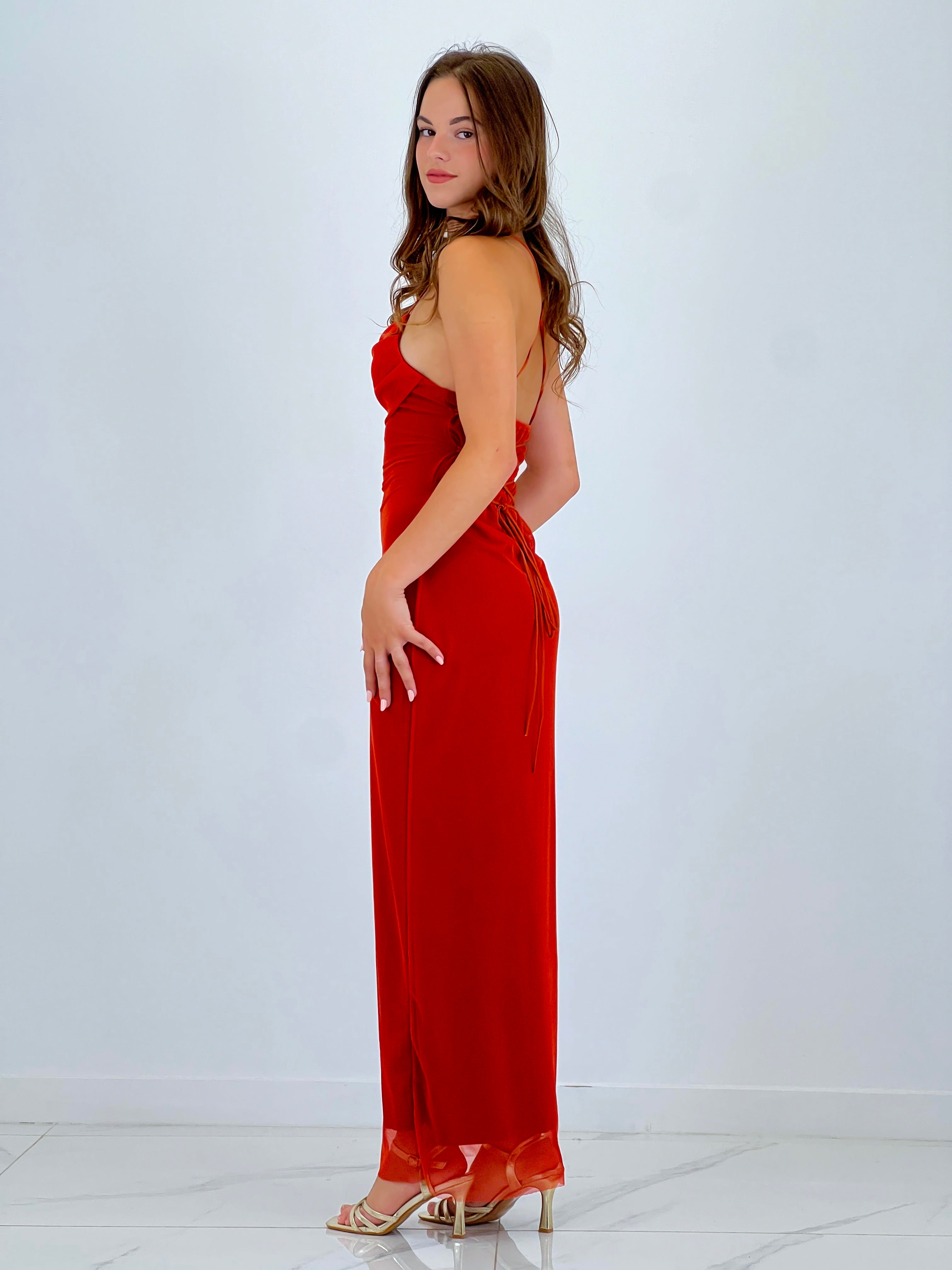 Vestido midi tirante tul