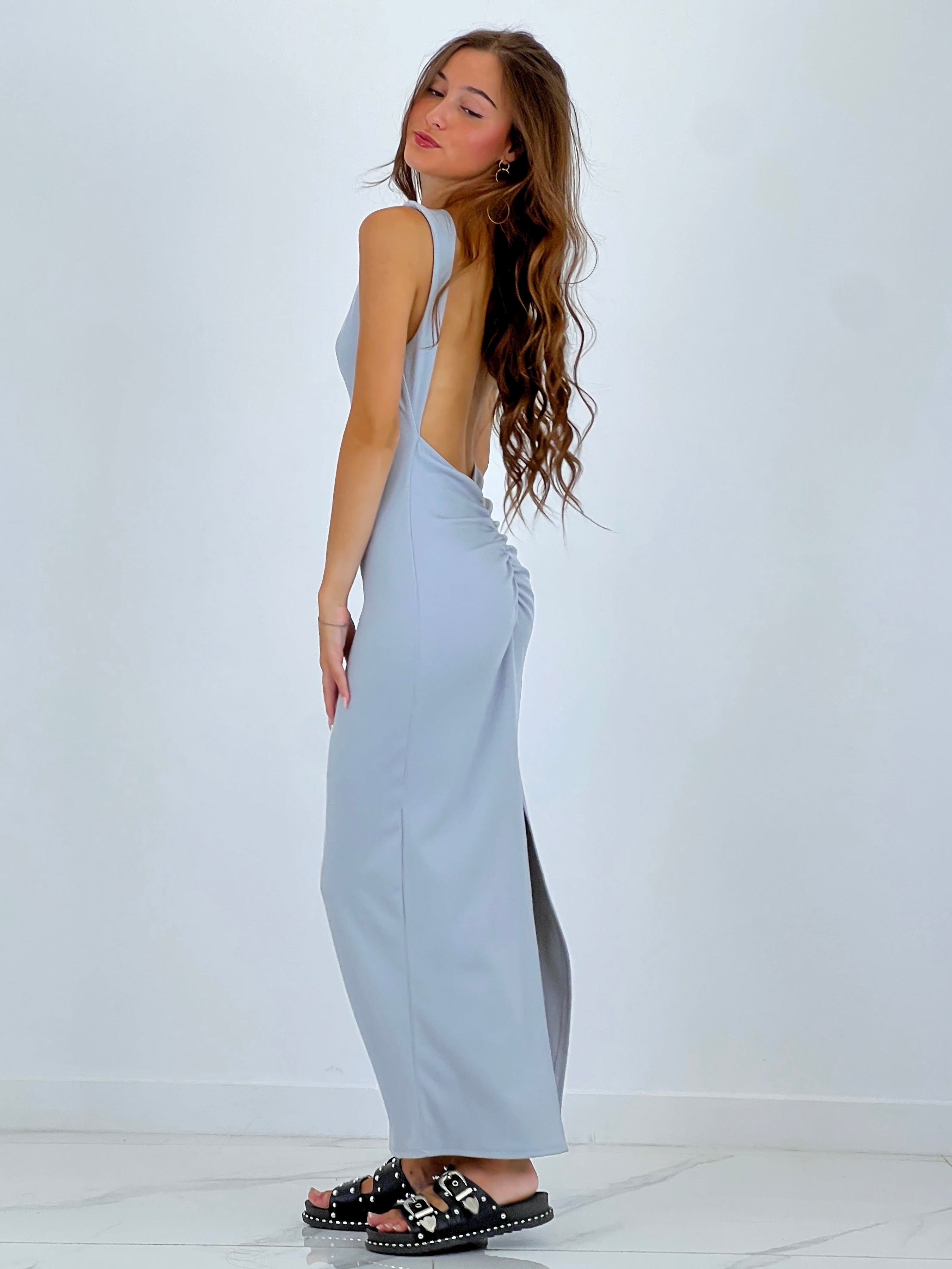 Vestido canalé espalda fruncida