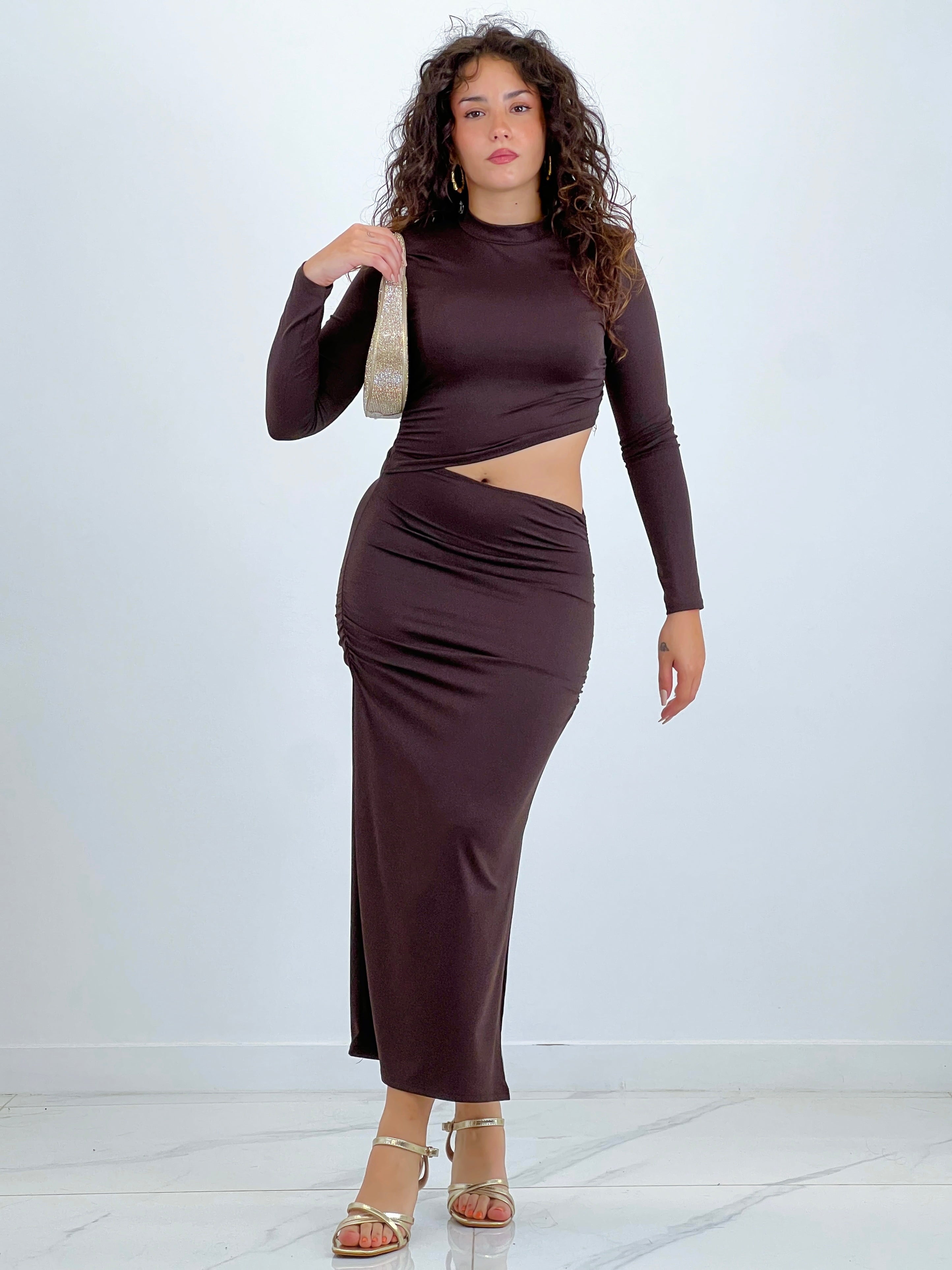 Vestido midi cintura cut out