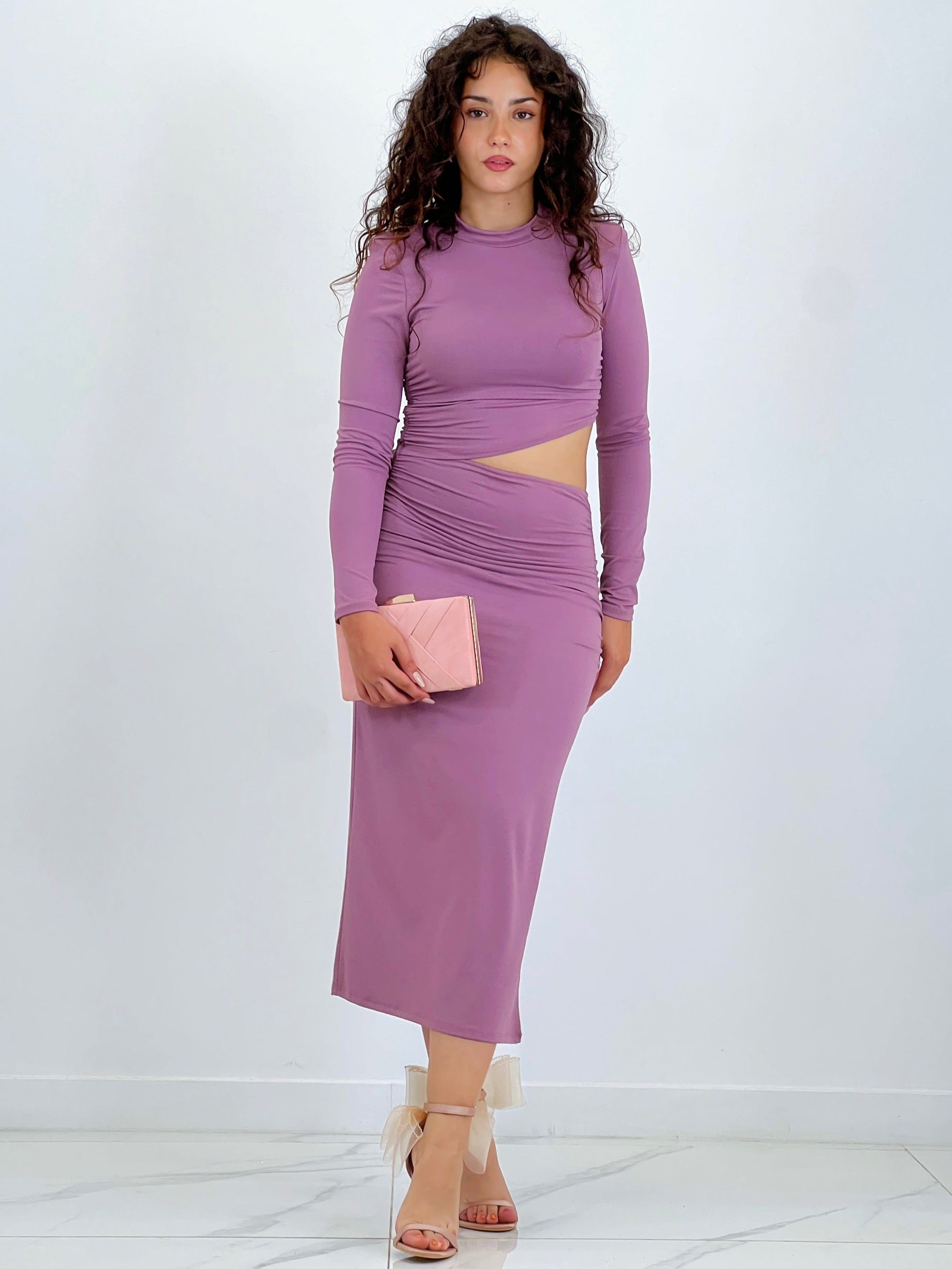 Vestido midi cintura cut out