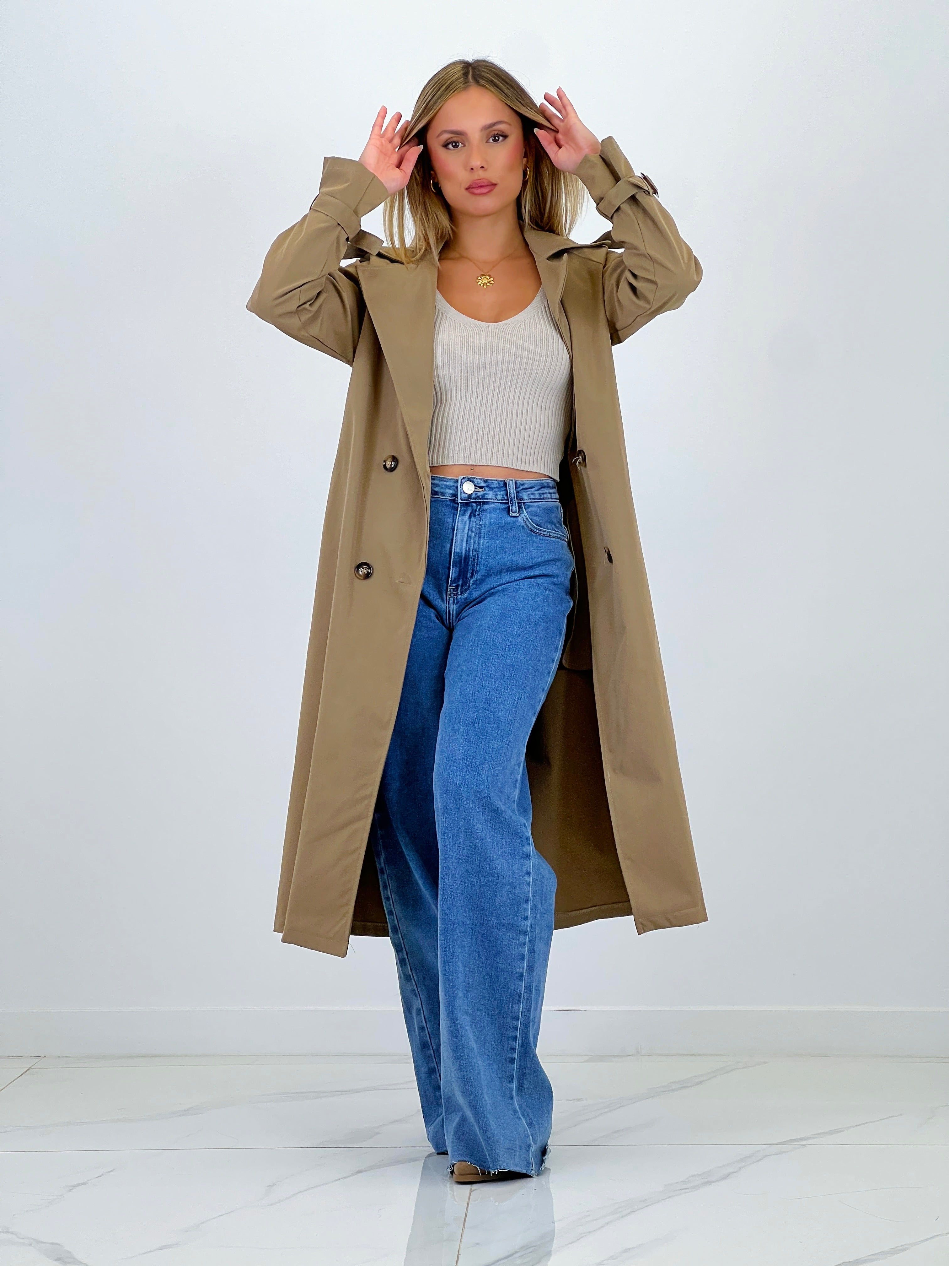 Gabardina trench larga
