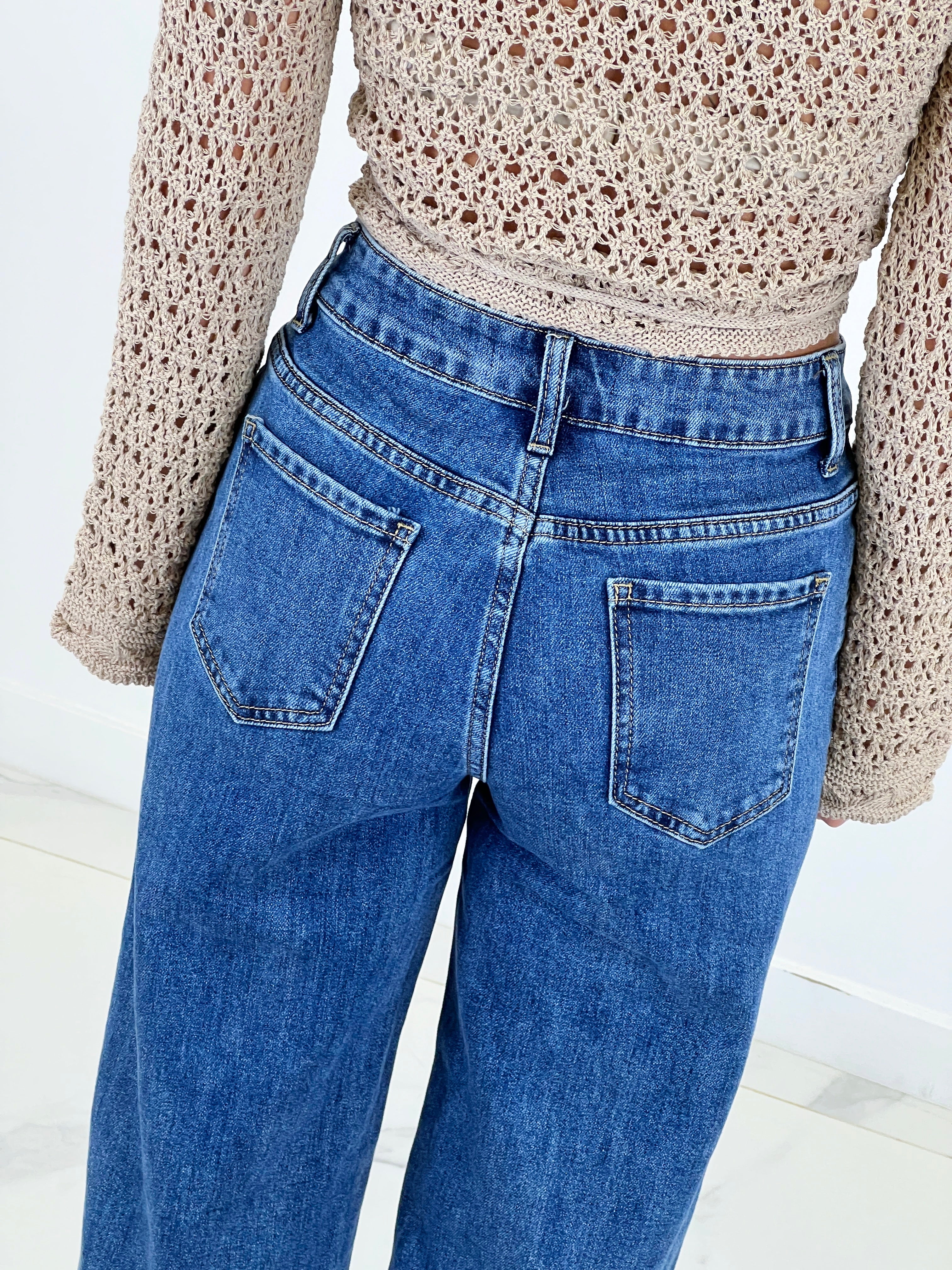 Wide leg seam jeans