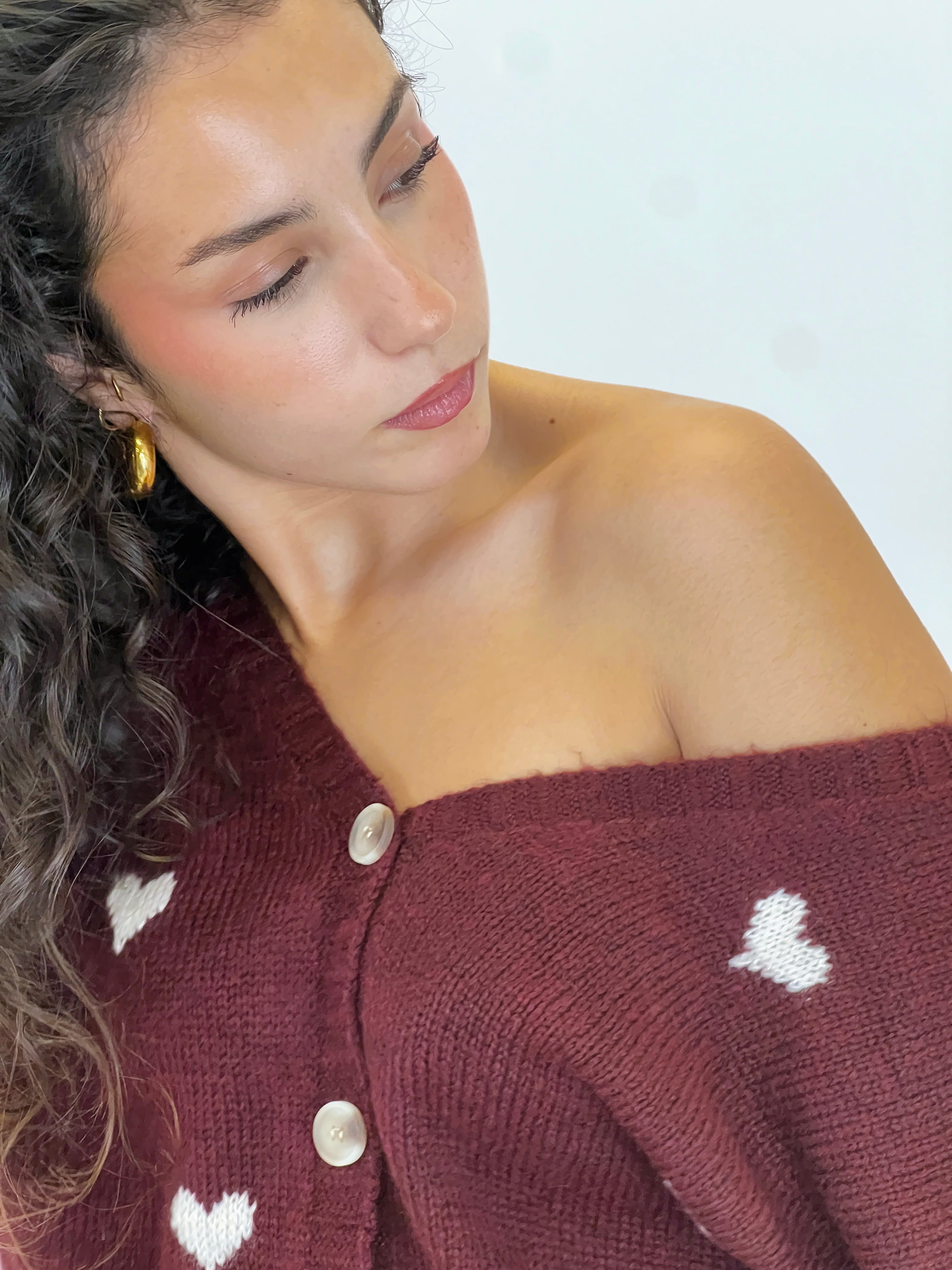 Camisola com botões e corações