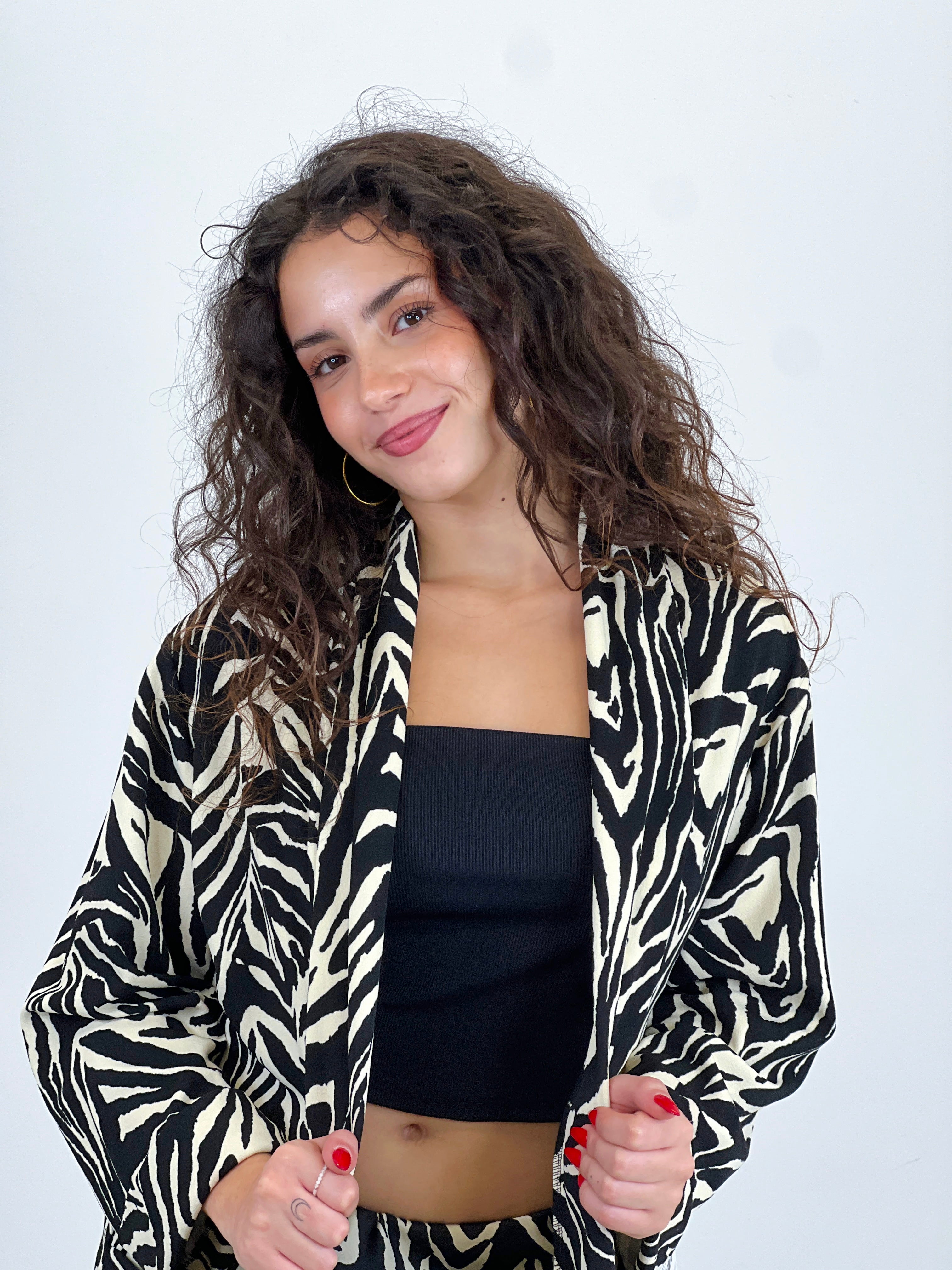 Blazer with animal print pockets