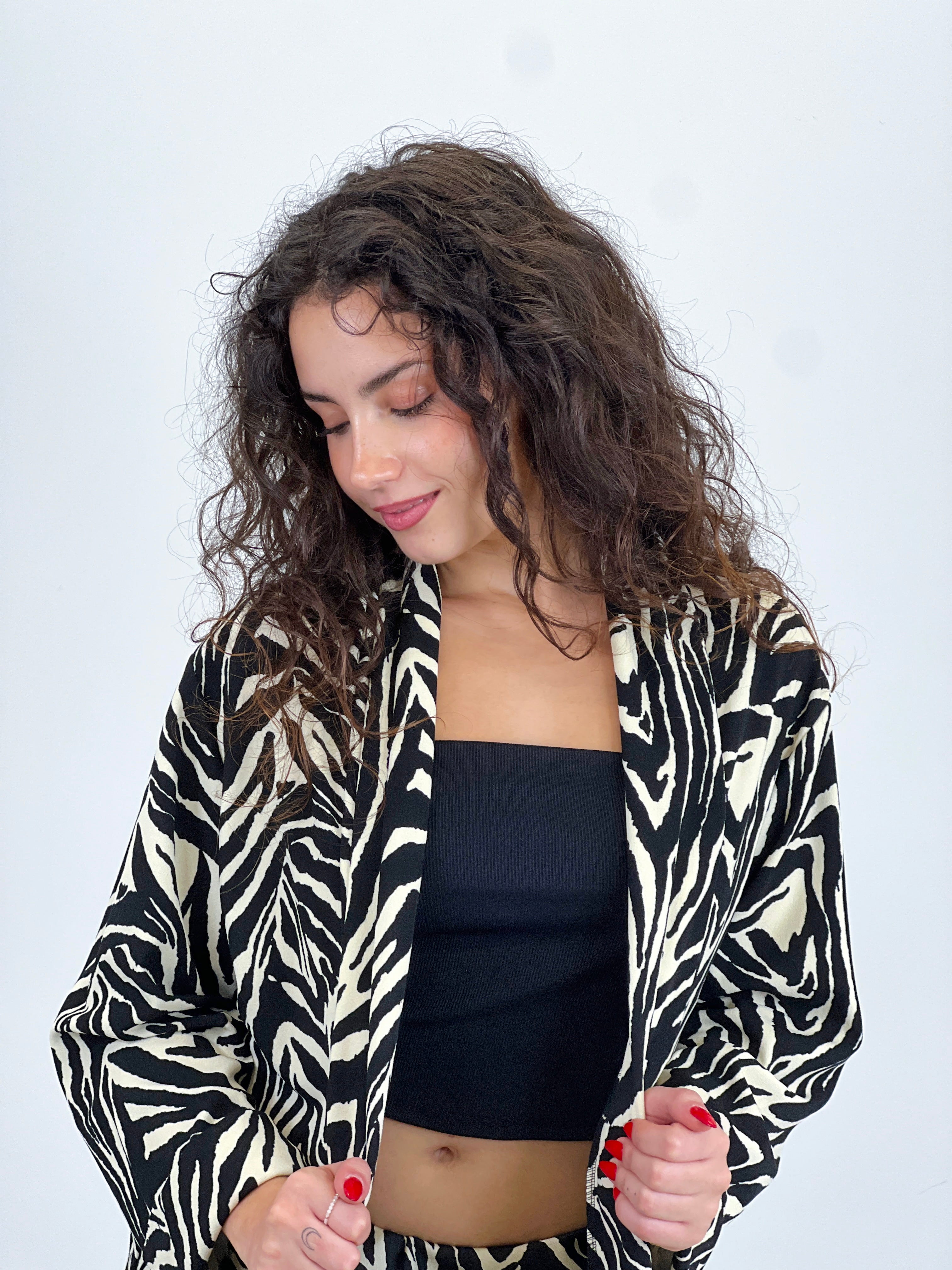 Blazer with animal print pockets