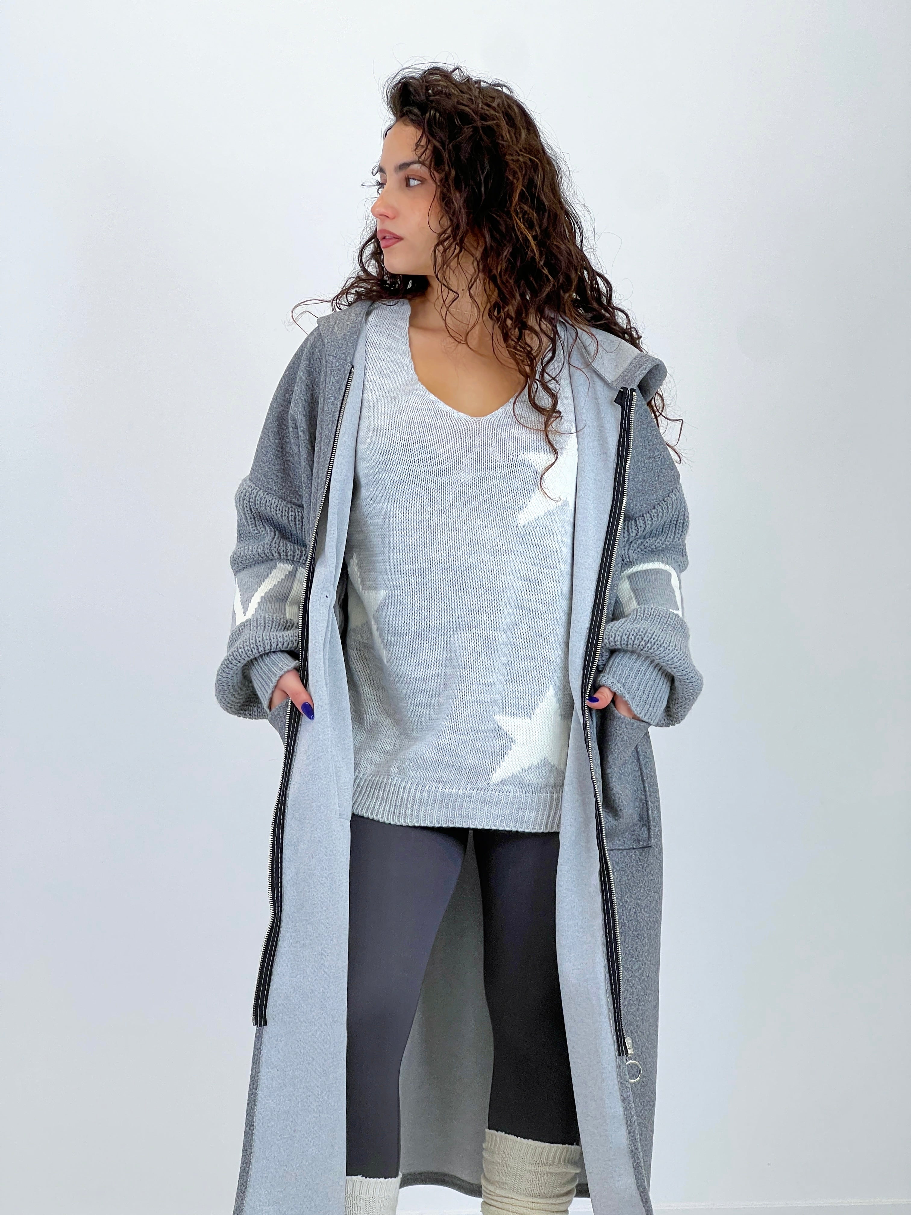 Jersey decote em V estrelas