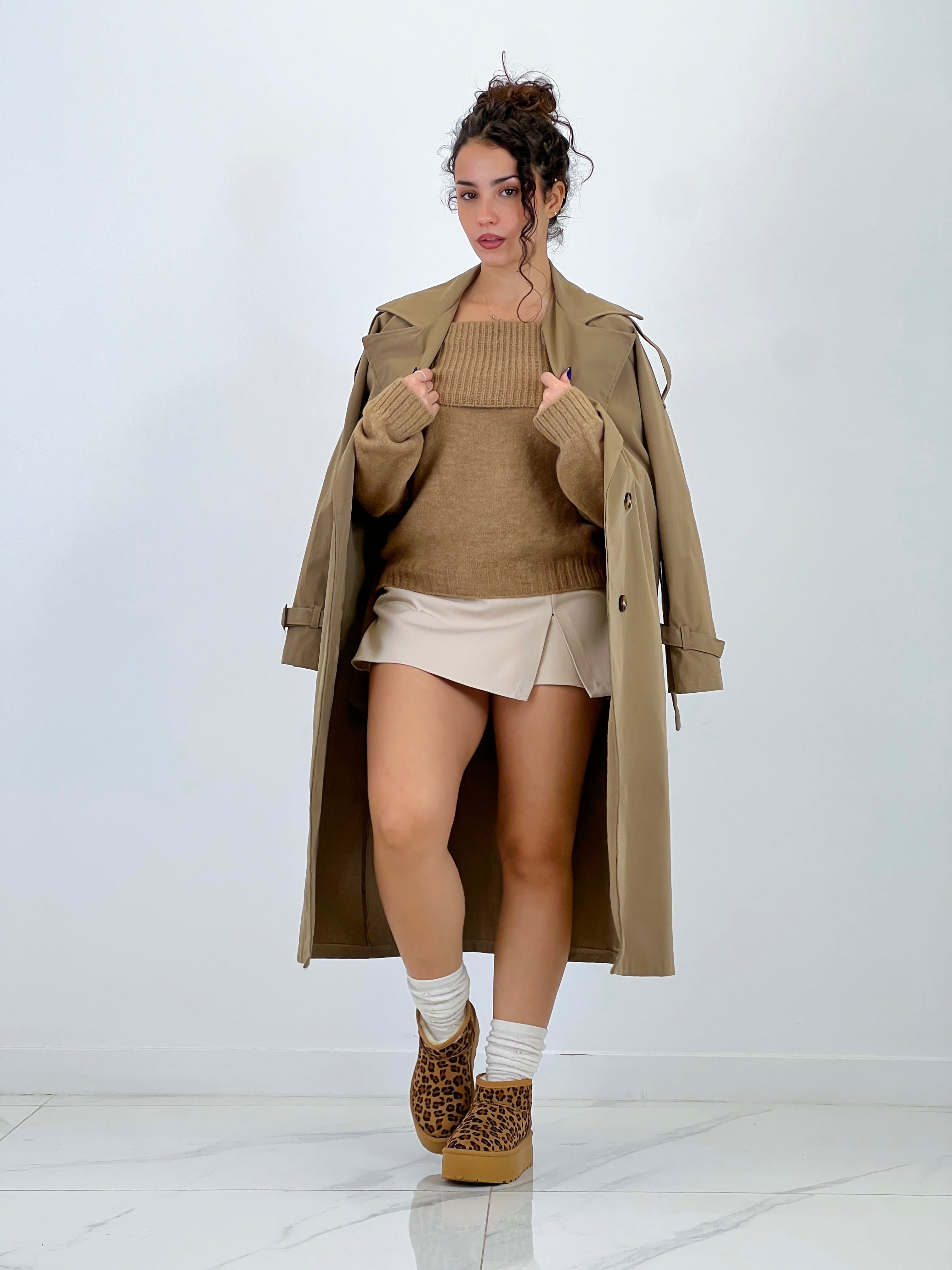 Gabardina trench larga