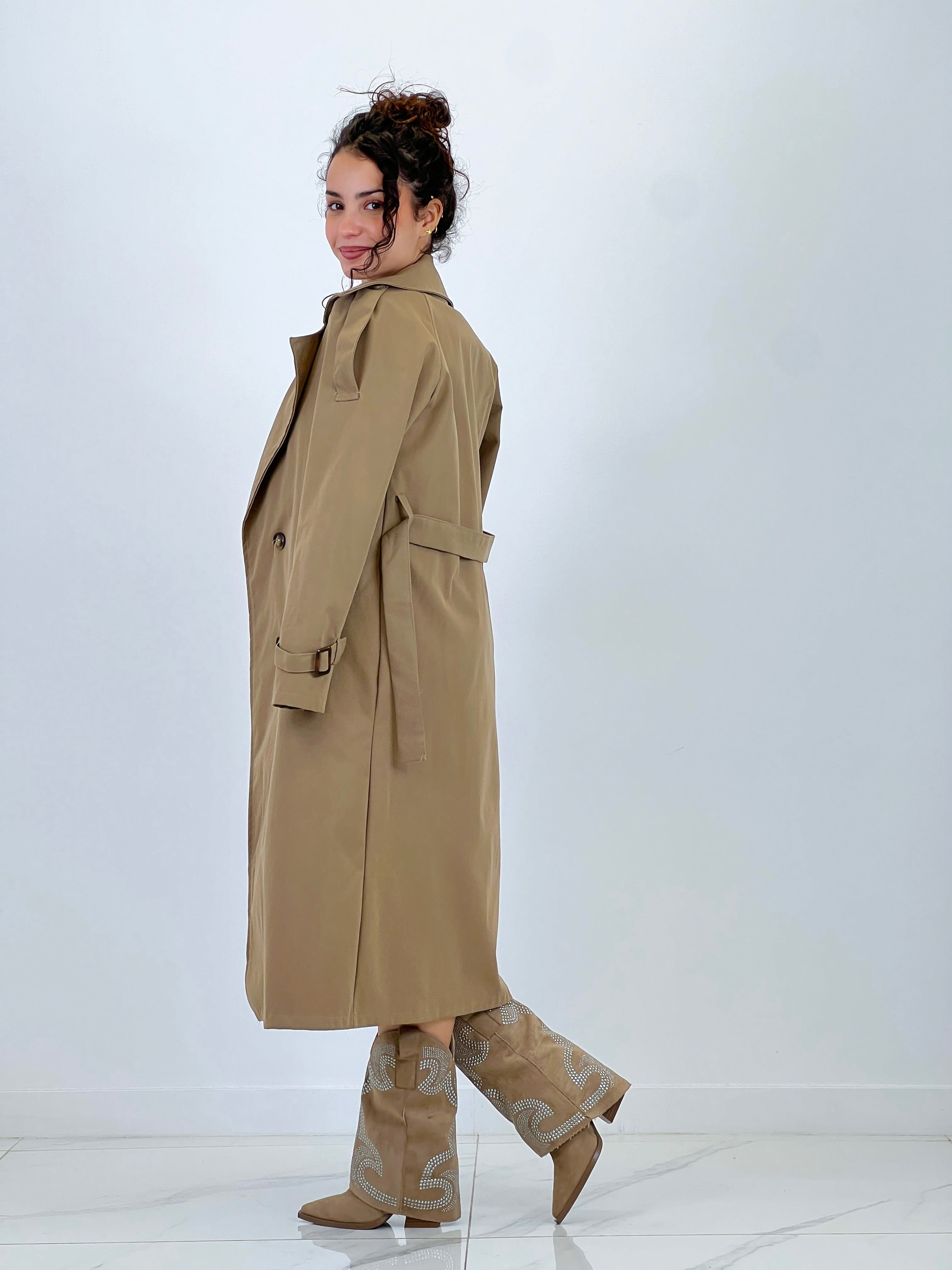 Gabardina trench larga