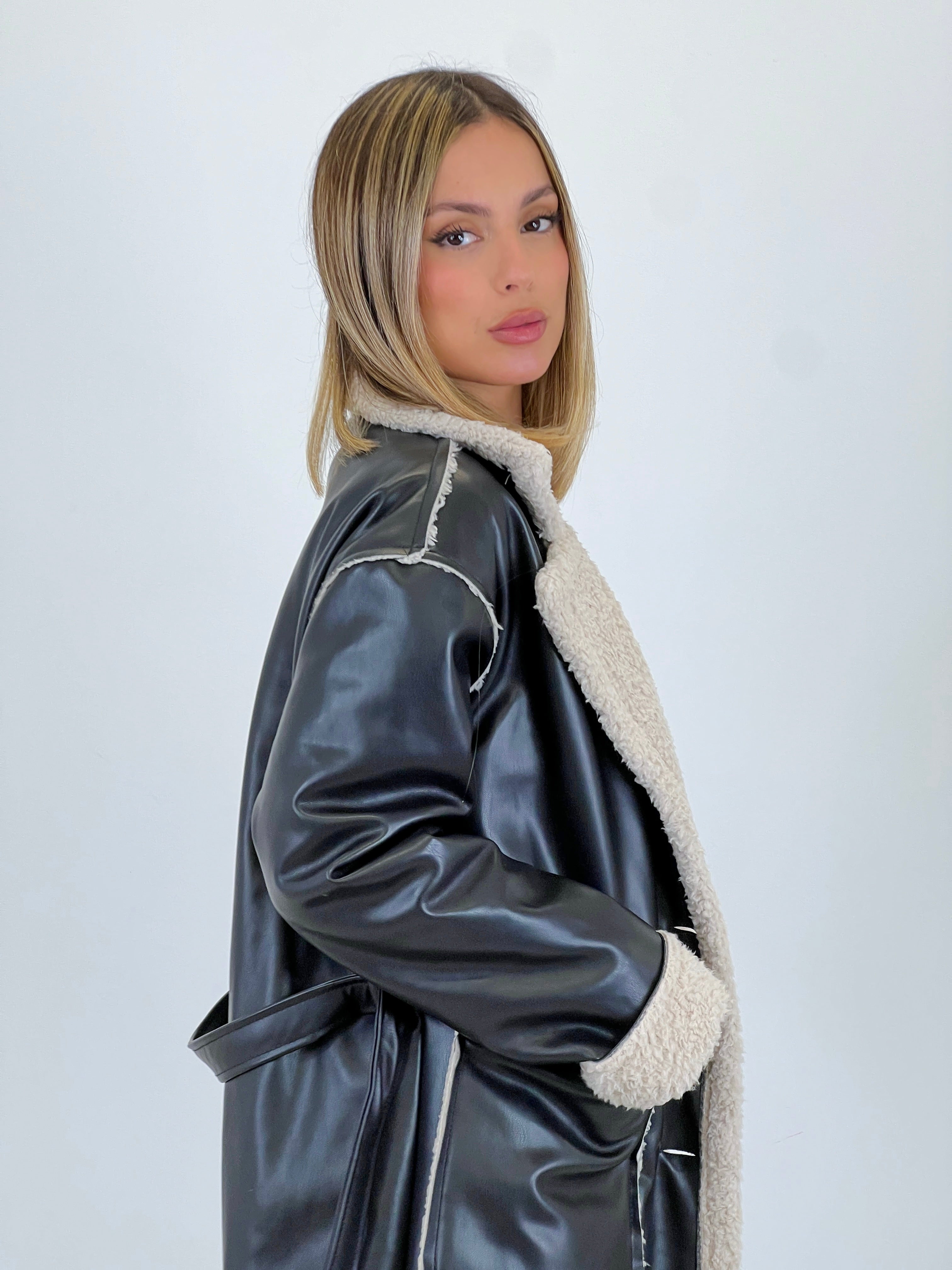 Double-sided belt coat