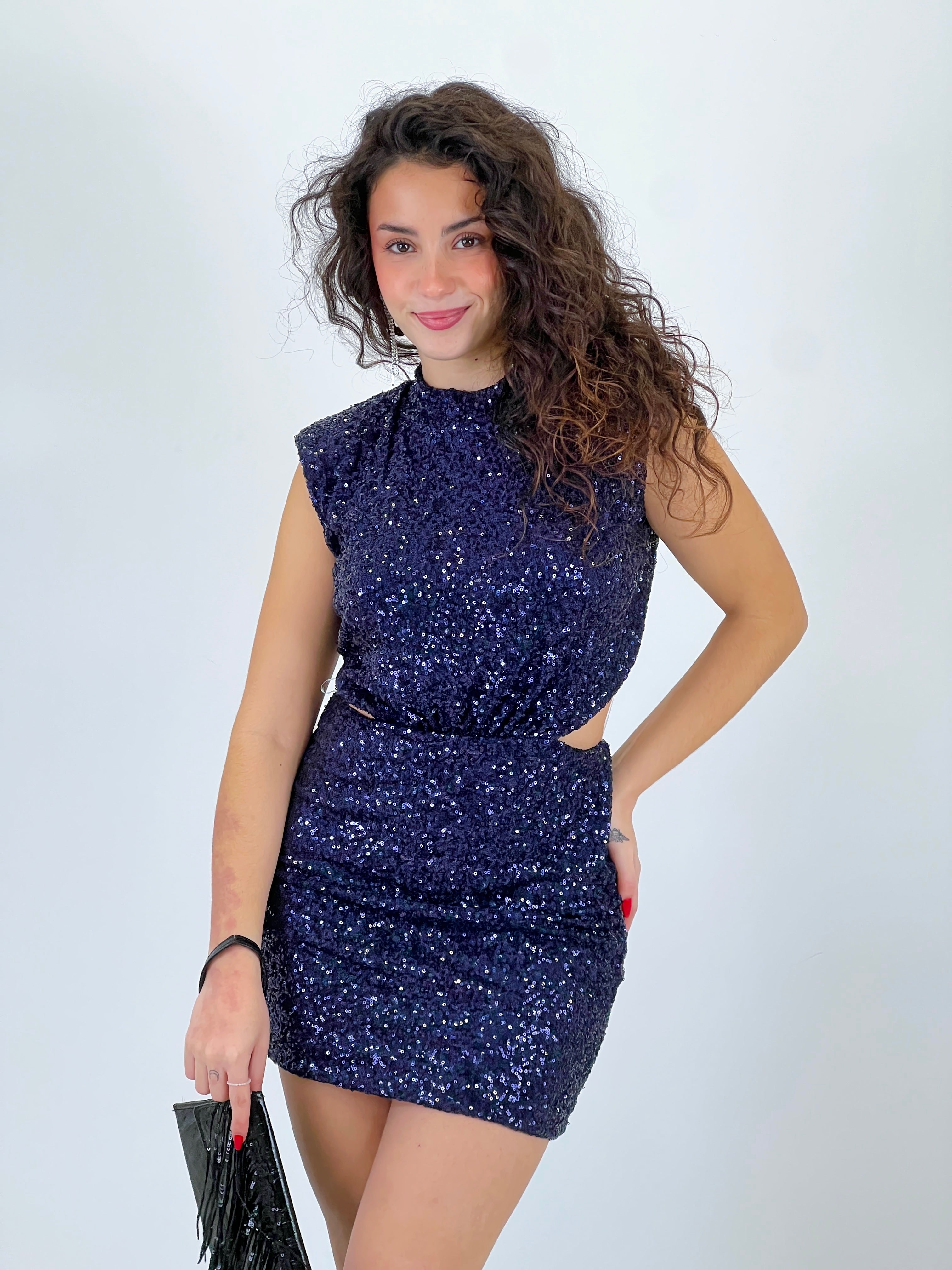 Vestido mini lentejuelas cut out
