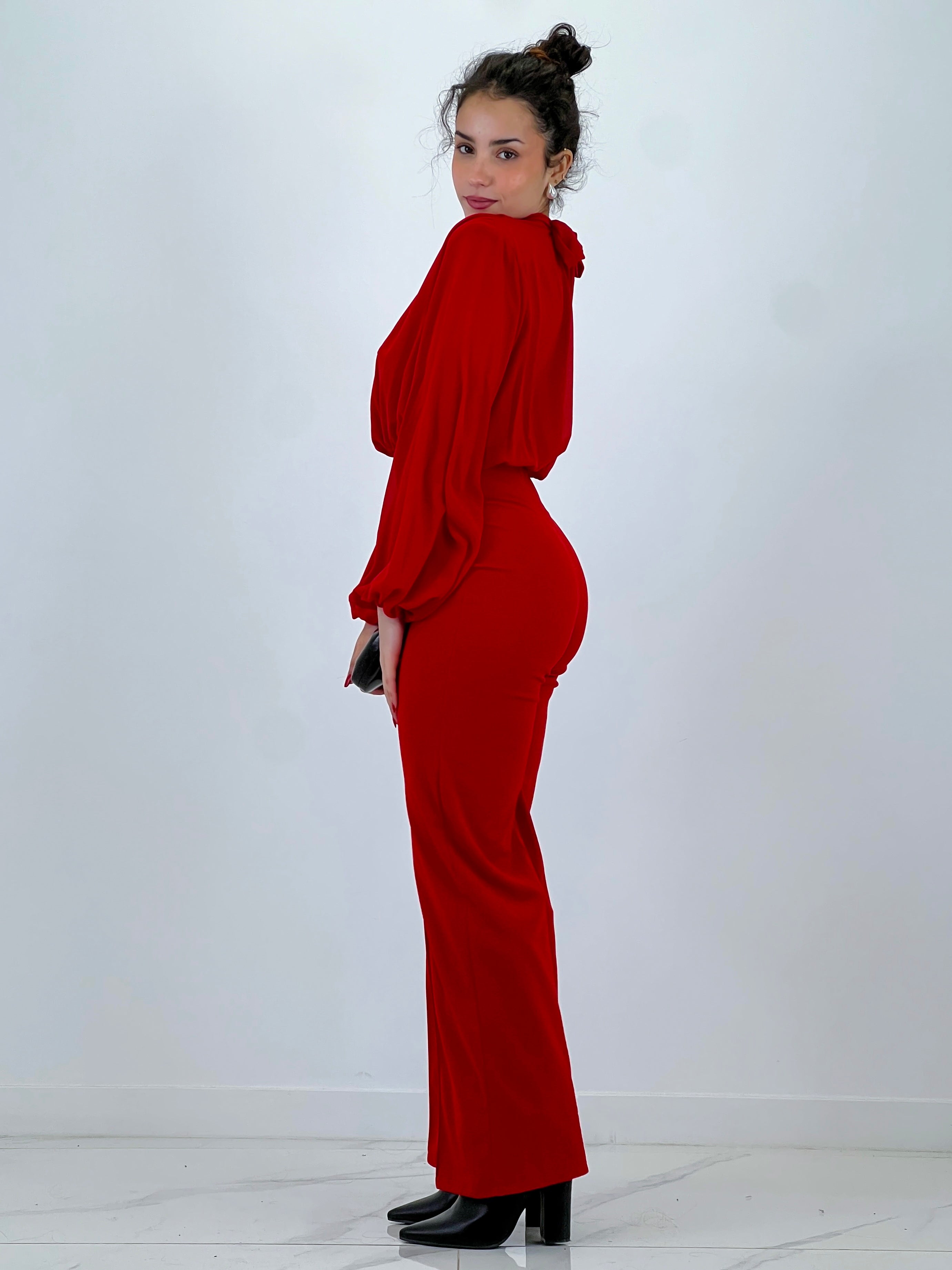 Long-sleeved choker jumpsuit with transparencies