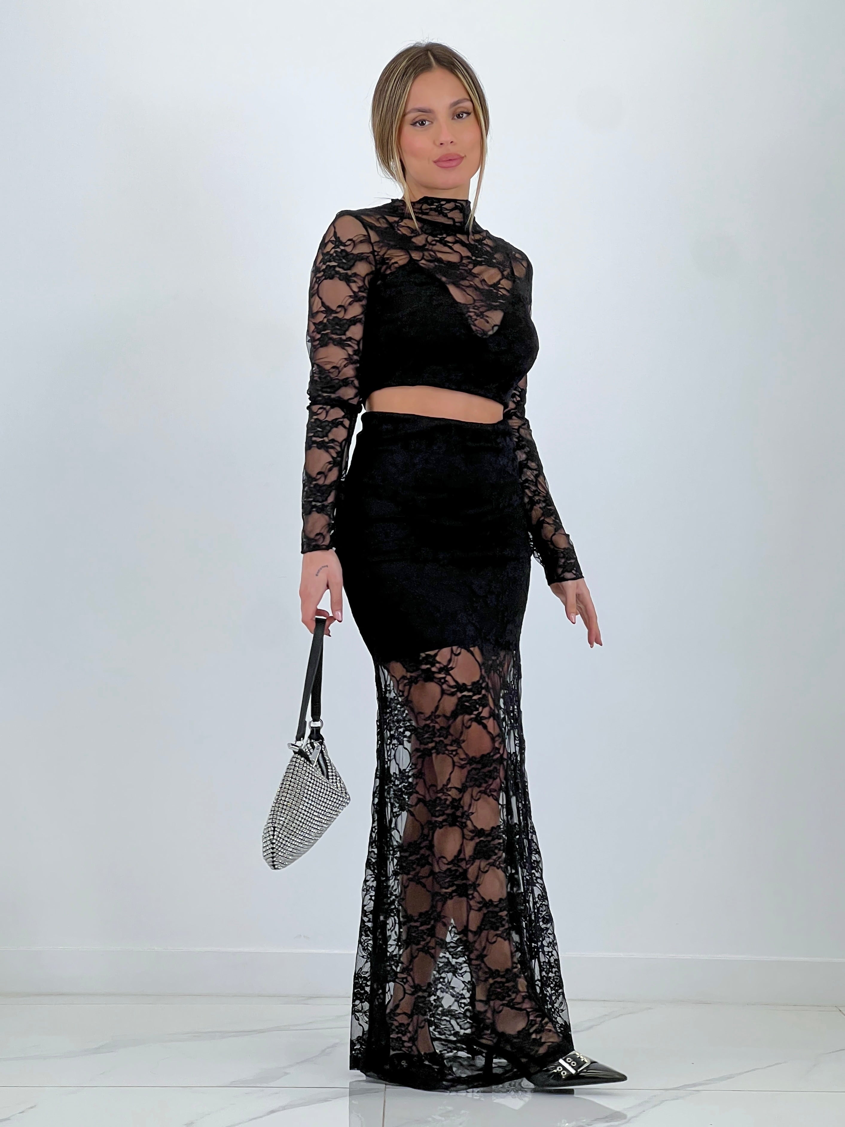 Blusa top blonda transparencias