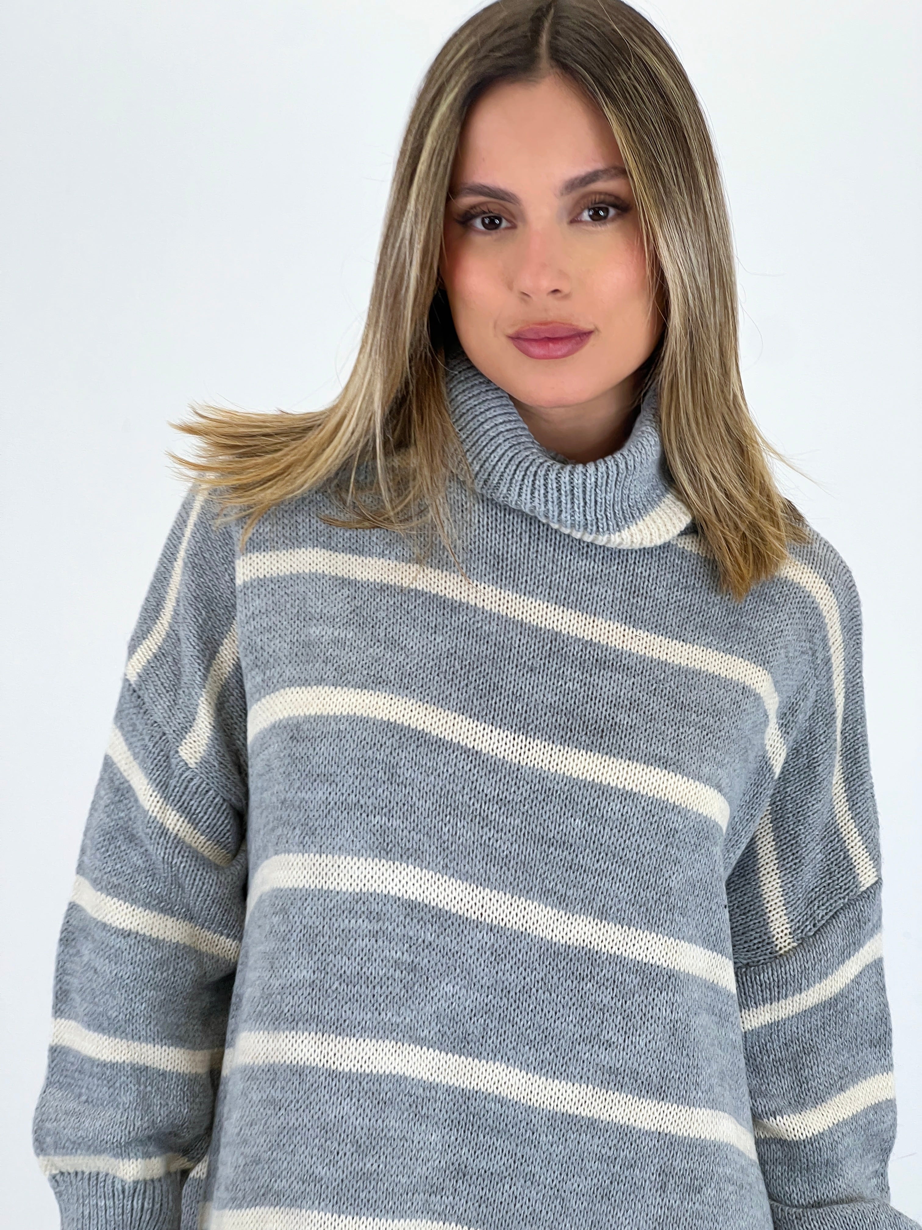 Jersey básico rayas cuello subido