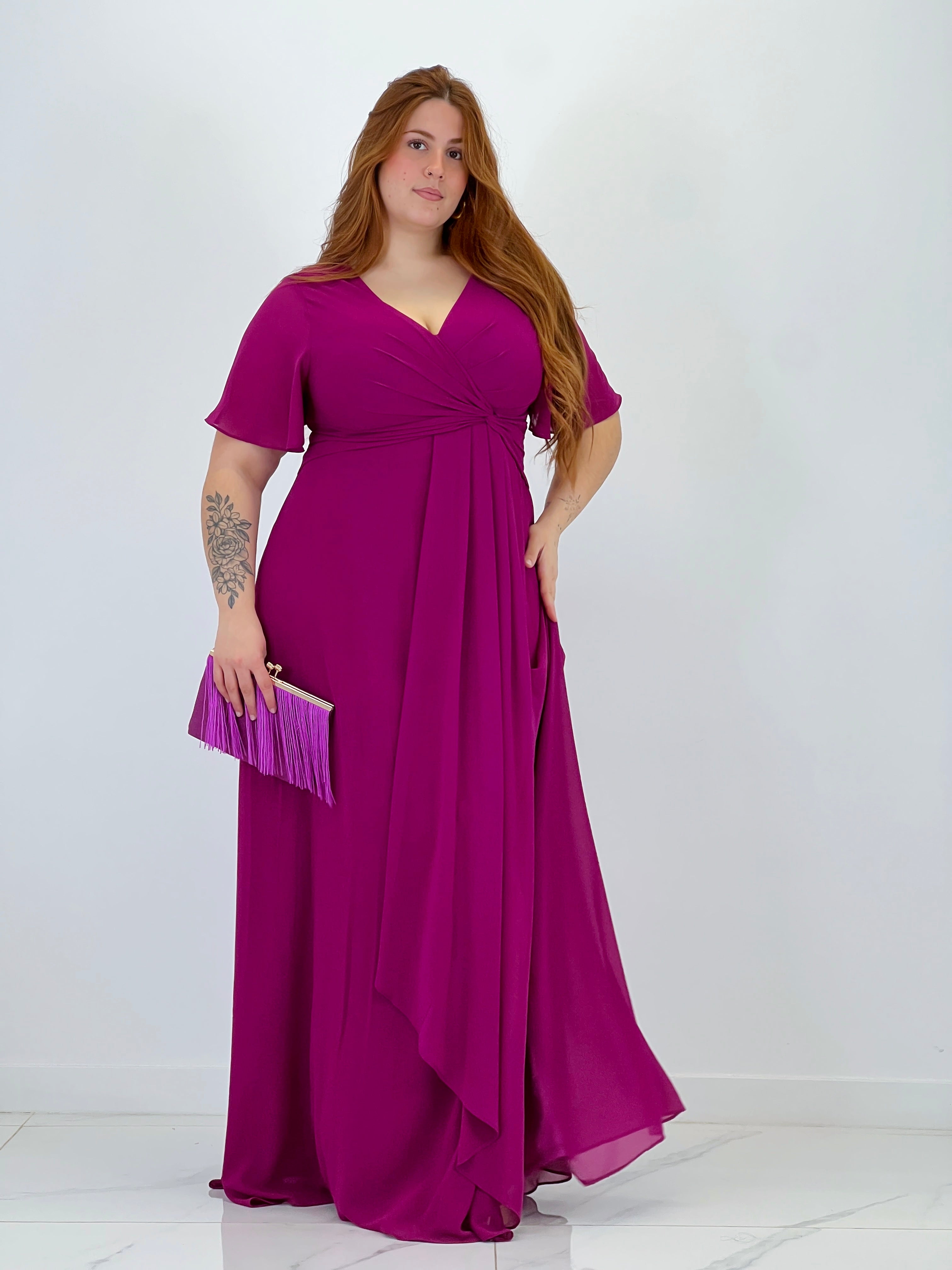 Donna dress with sleeves