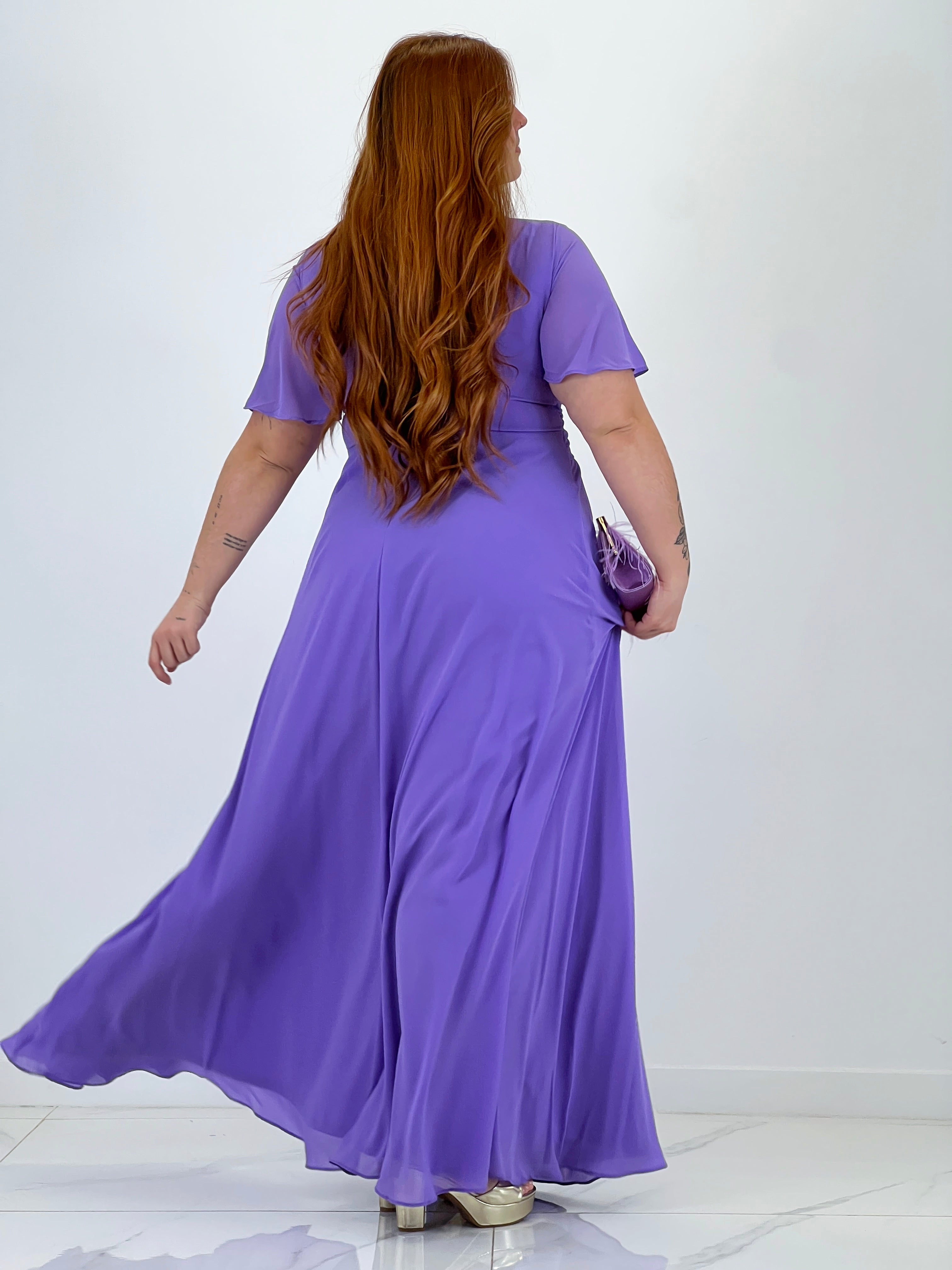 Donna dress with sleeves