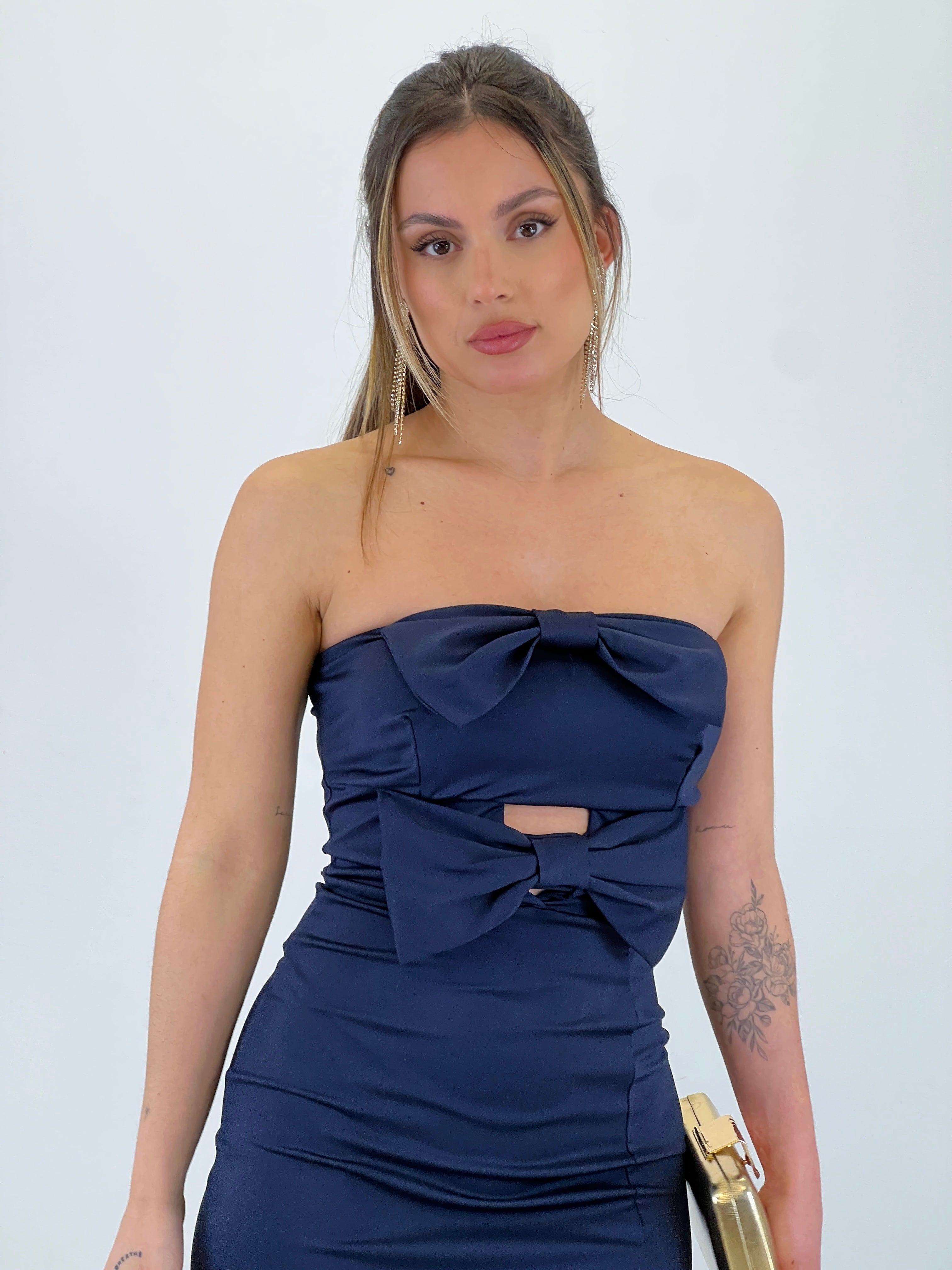 Sweet bow neckline dress