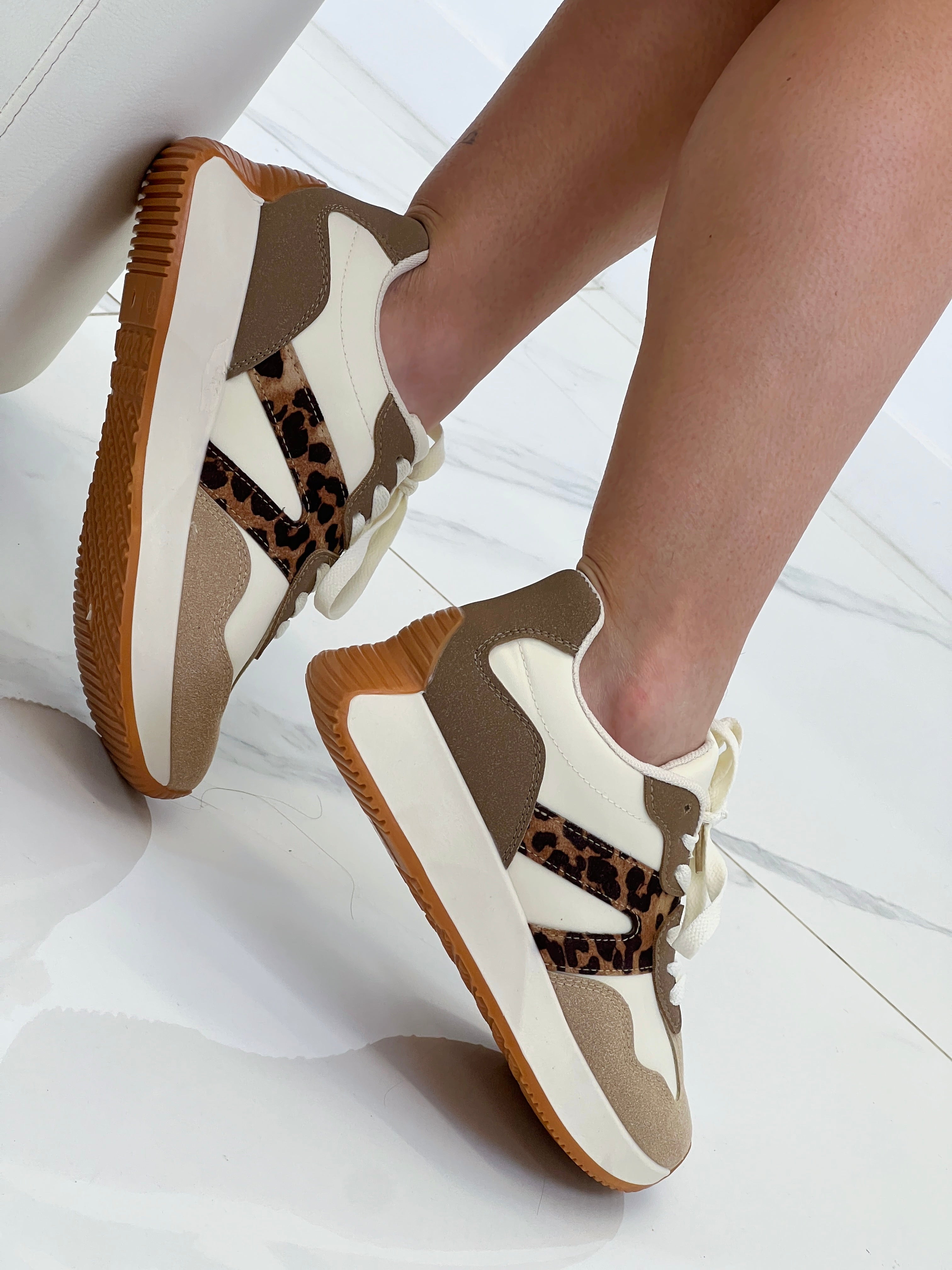 Zapatillas combinada colores