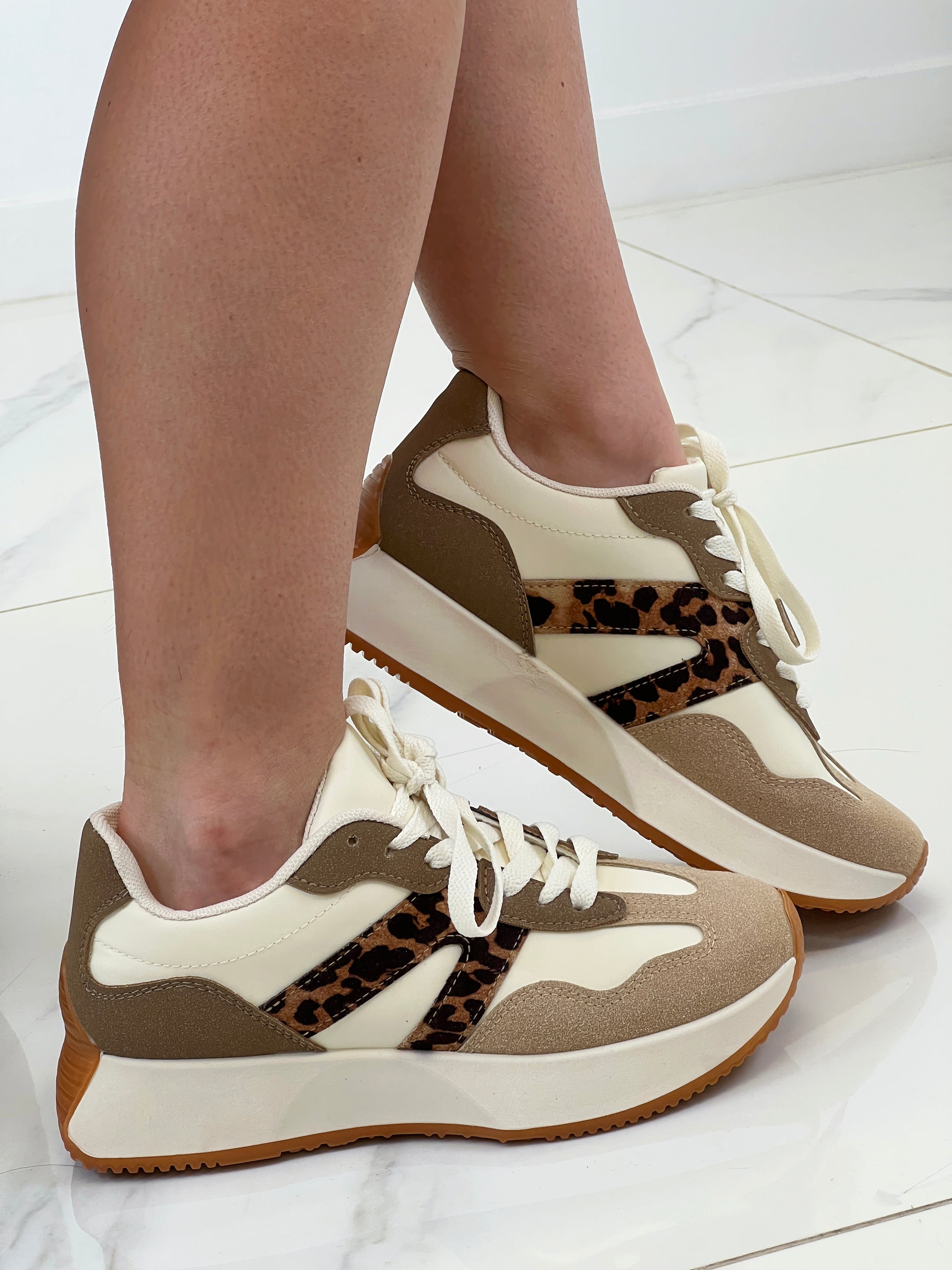 Zapatillas combinada colores