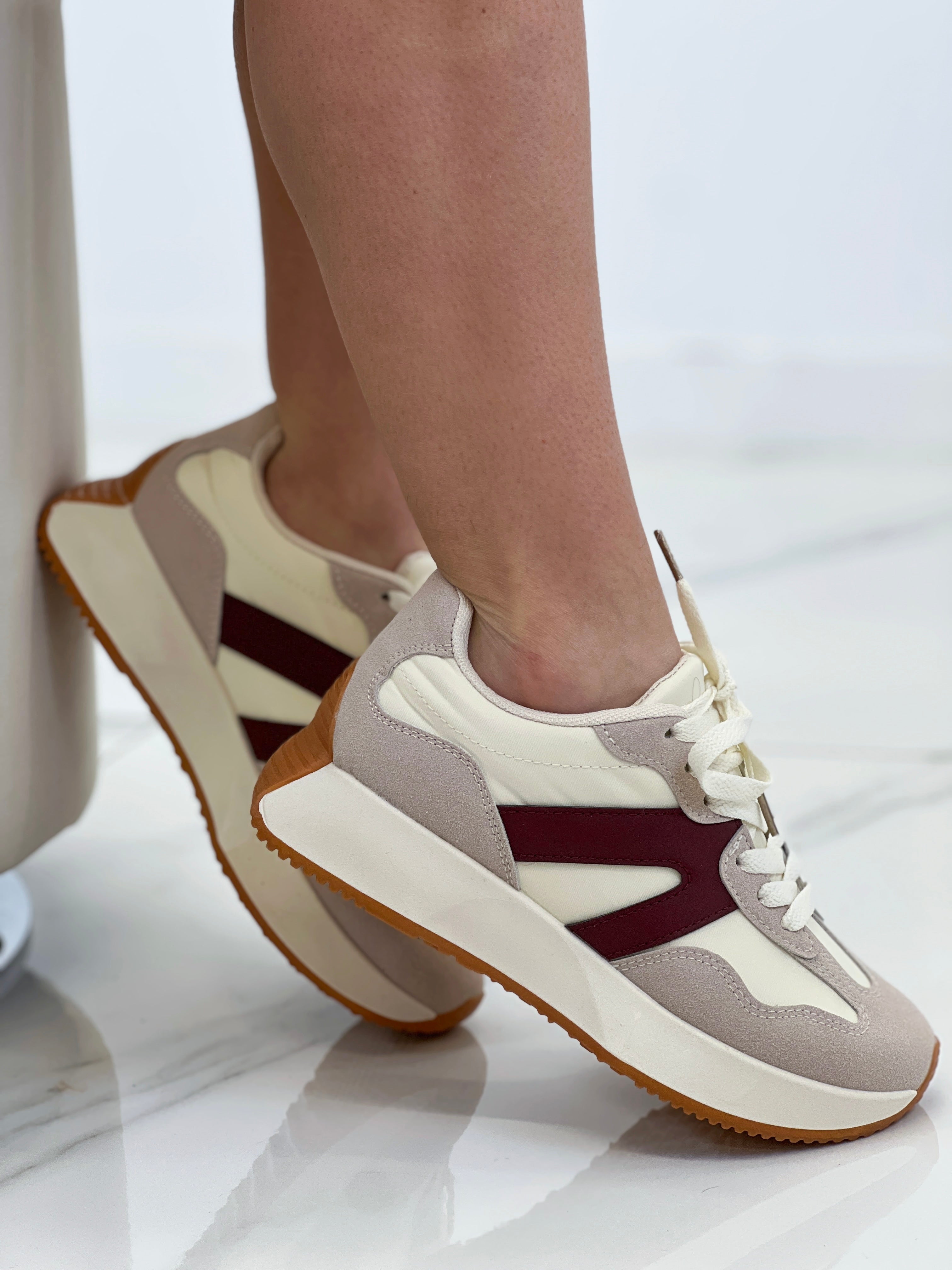 Zapatillas combinada colores