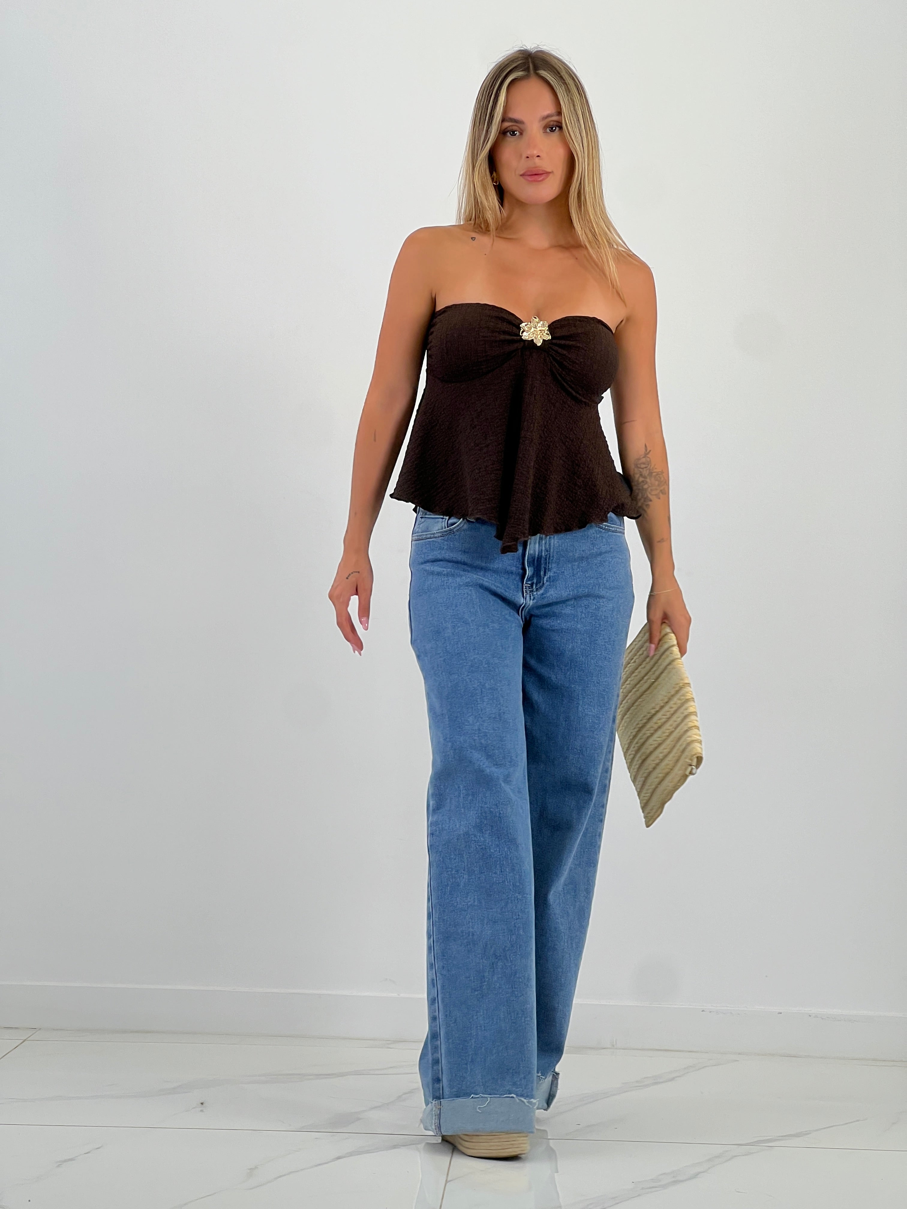 Top strapless flower