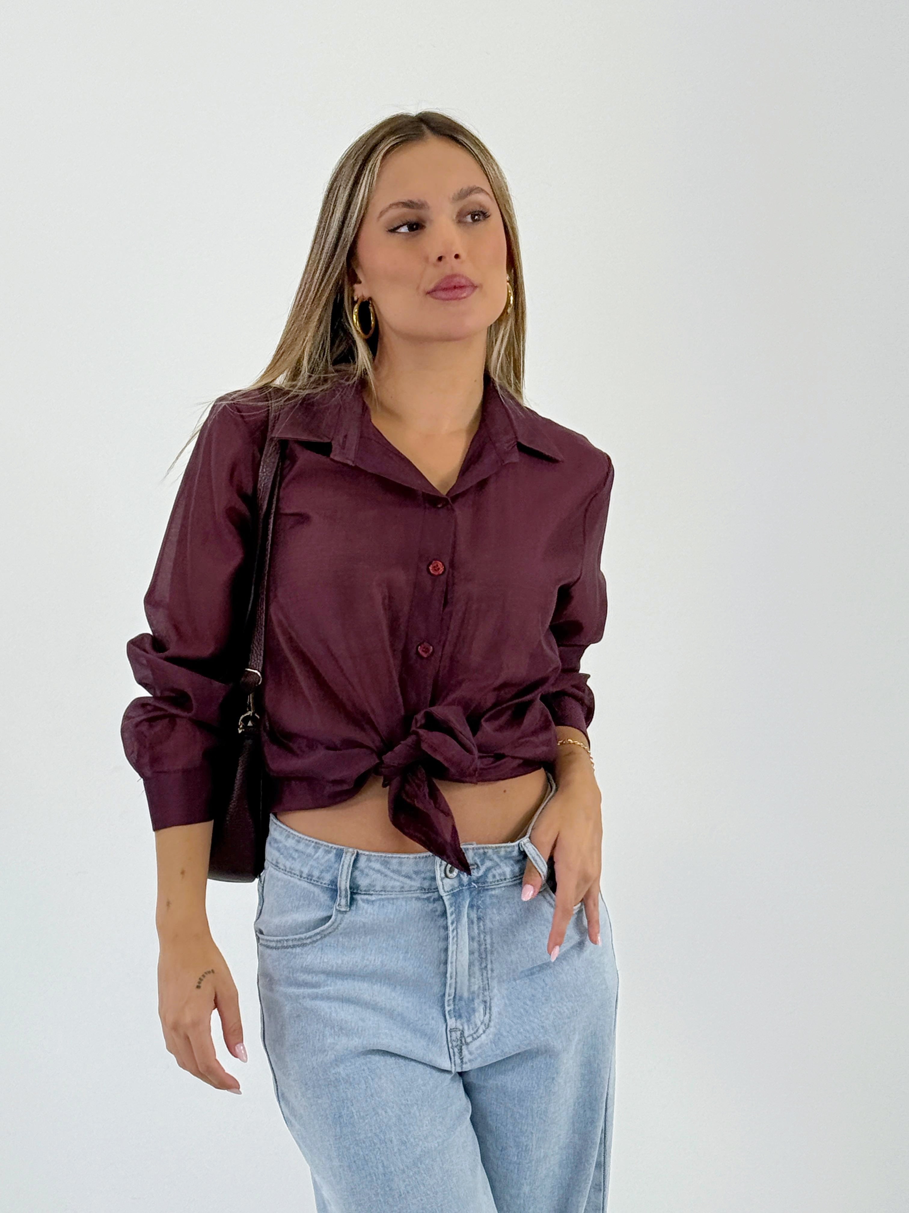 Blusa transparencia nudo
