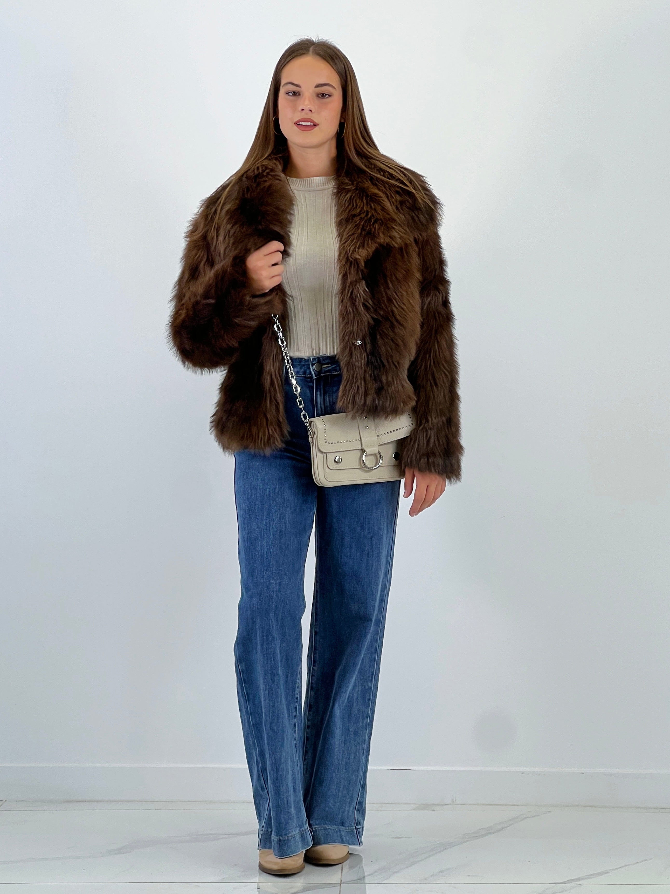 Chaqueta pelo cuello solapa