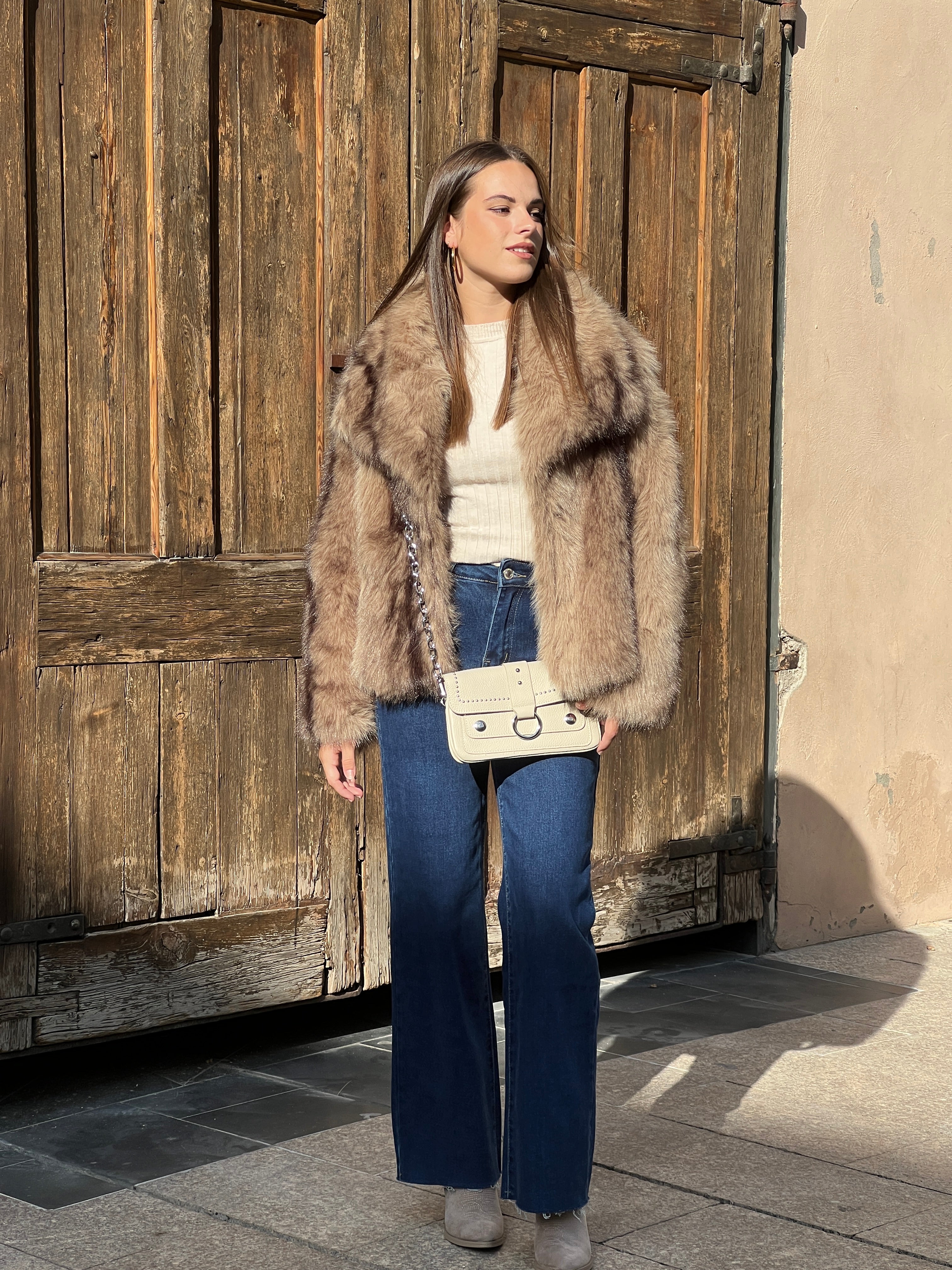 Chaqueta pelo cuello solapa