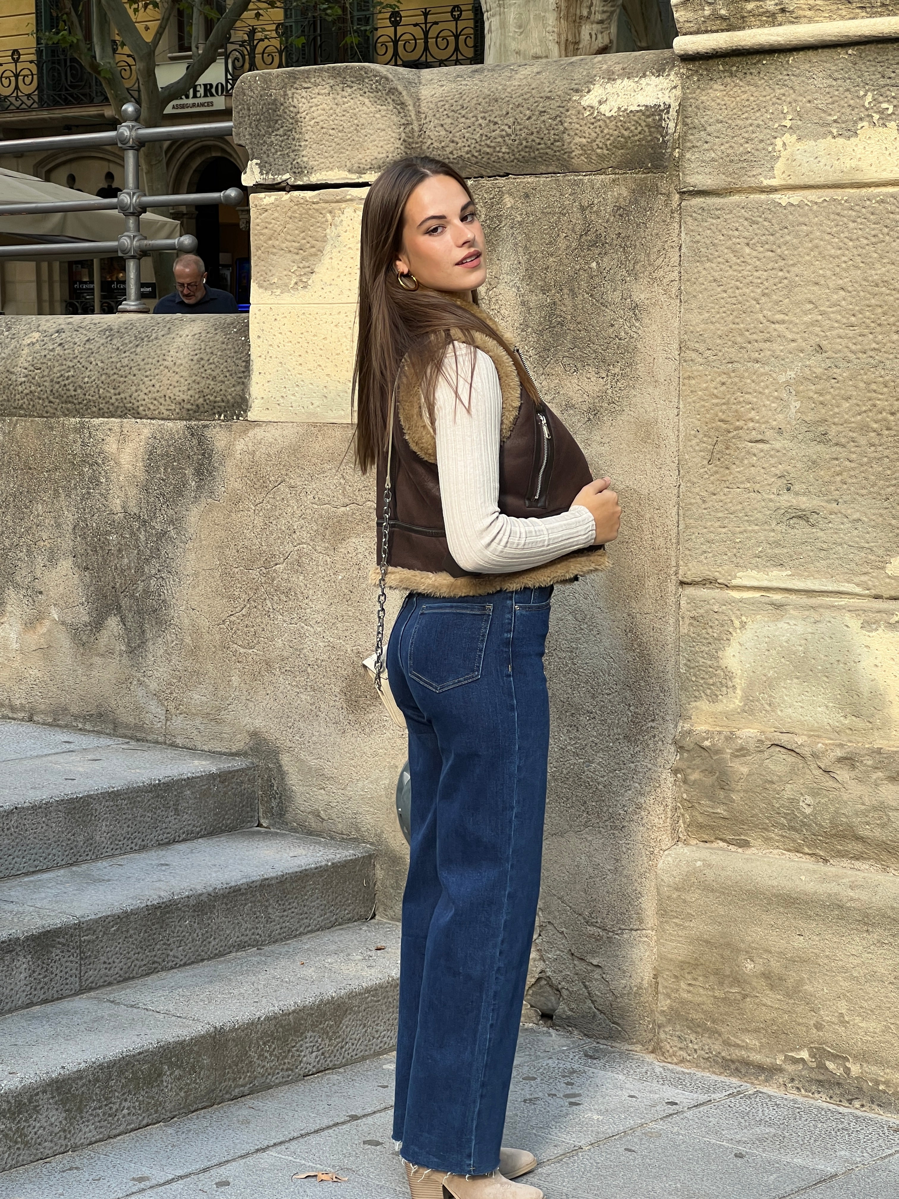 Double-sided cropped vest