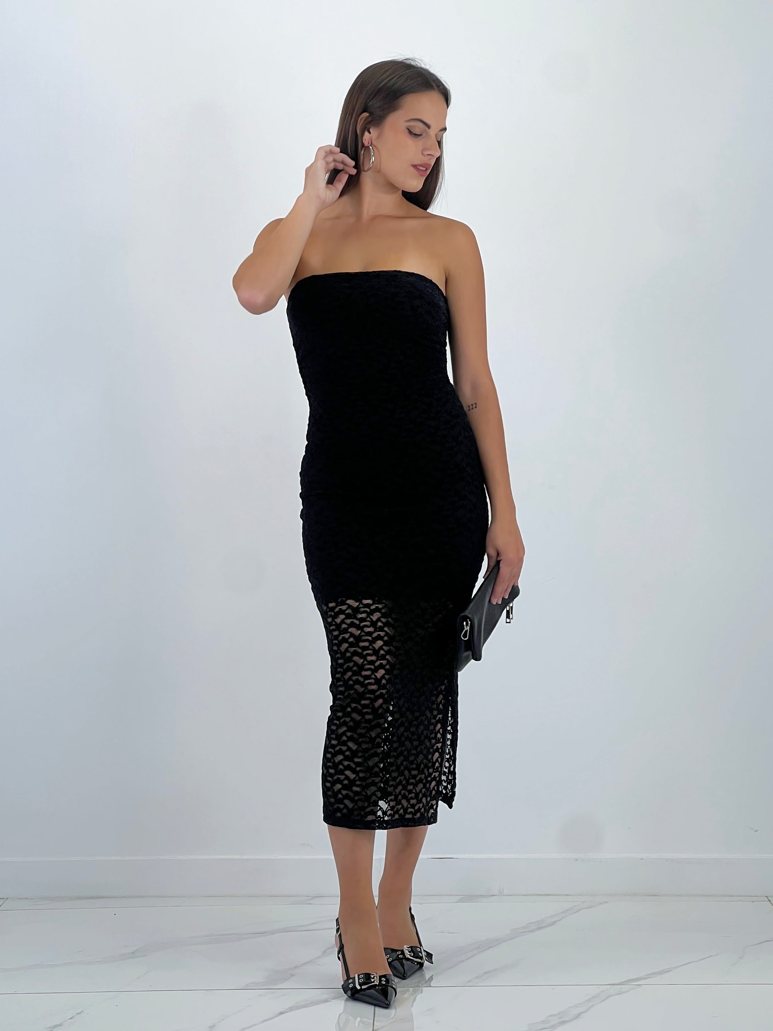 Vestido palabra de honor velvet