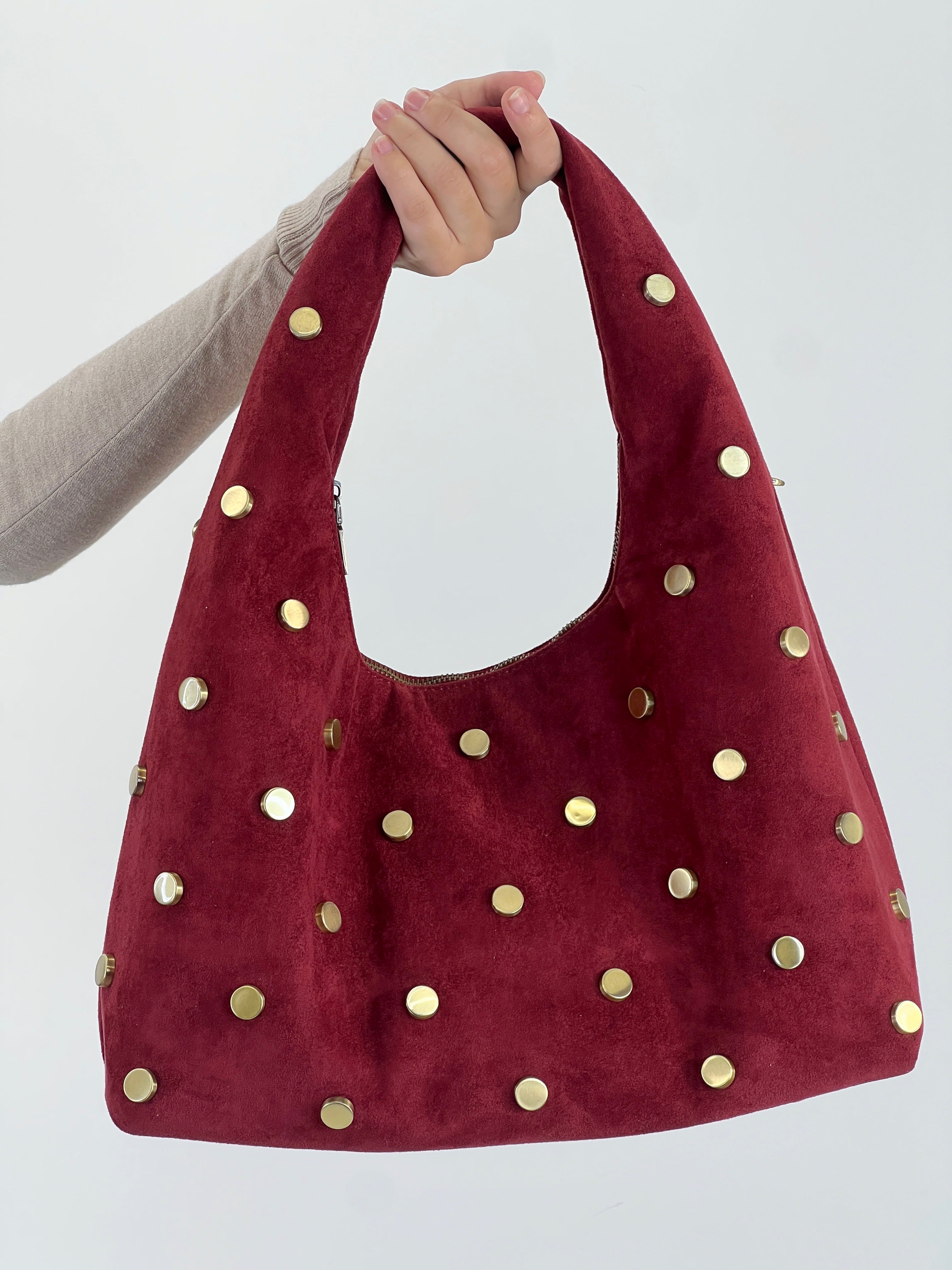 Bolsa hobo tachas