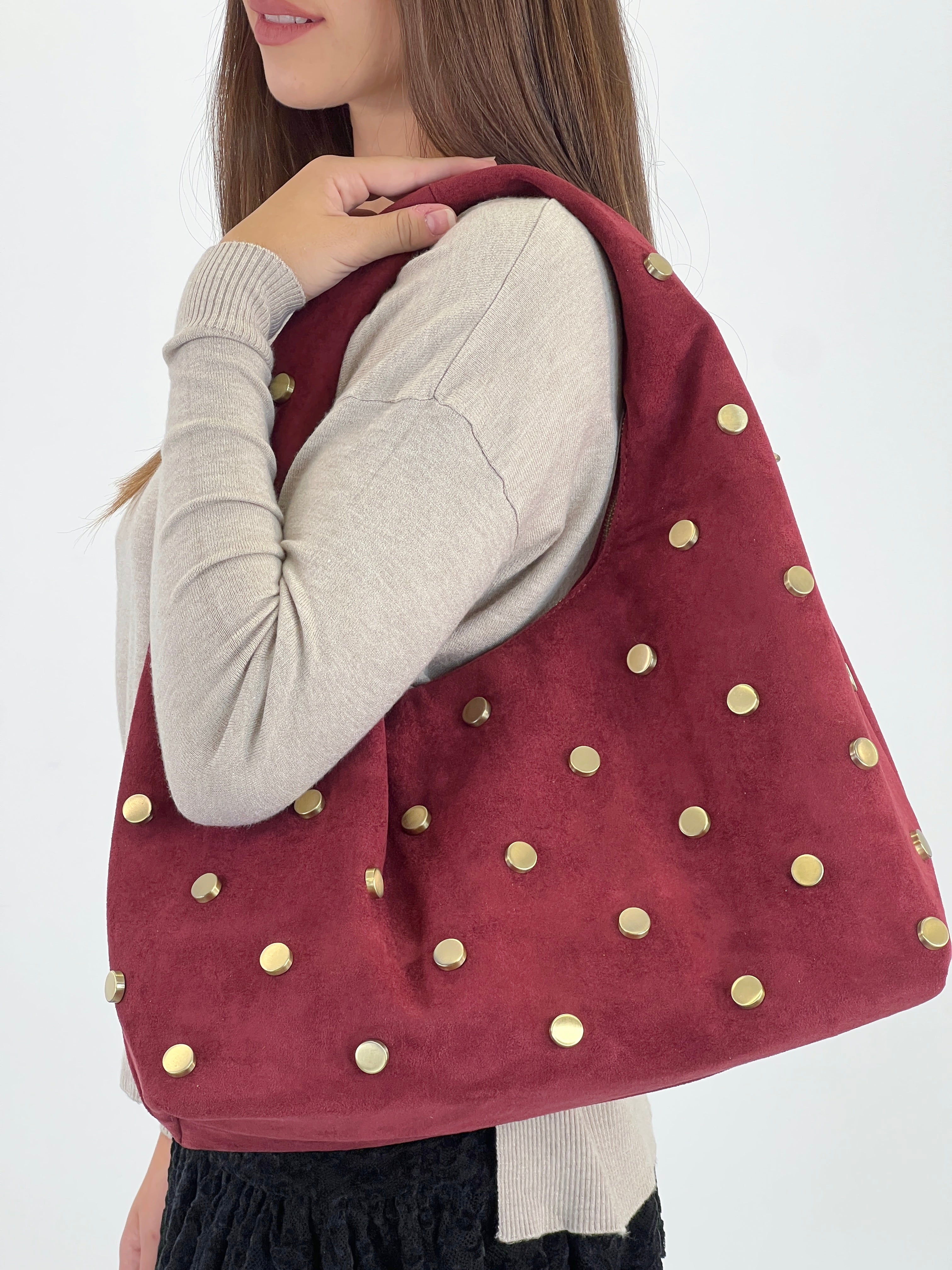Bolsa hobo tachas
