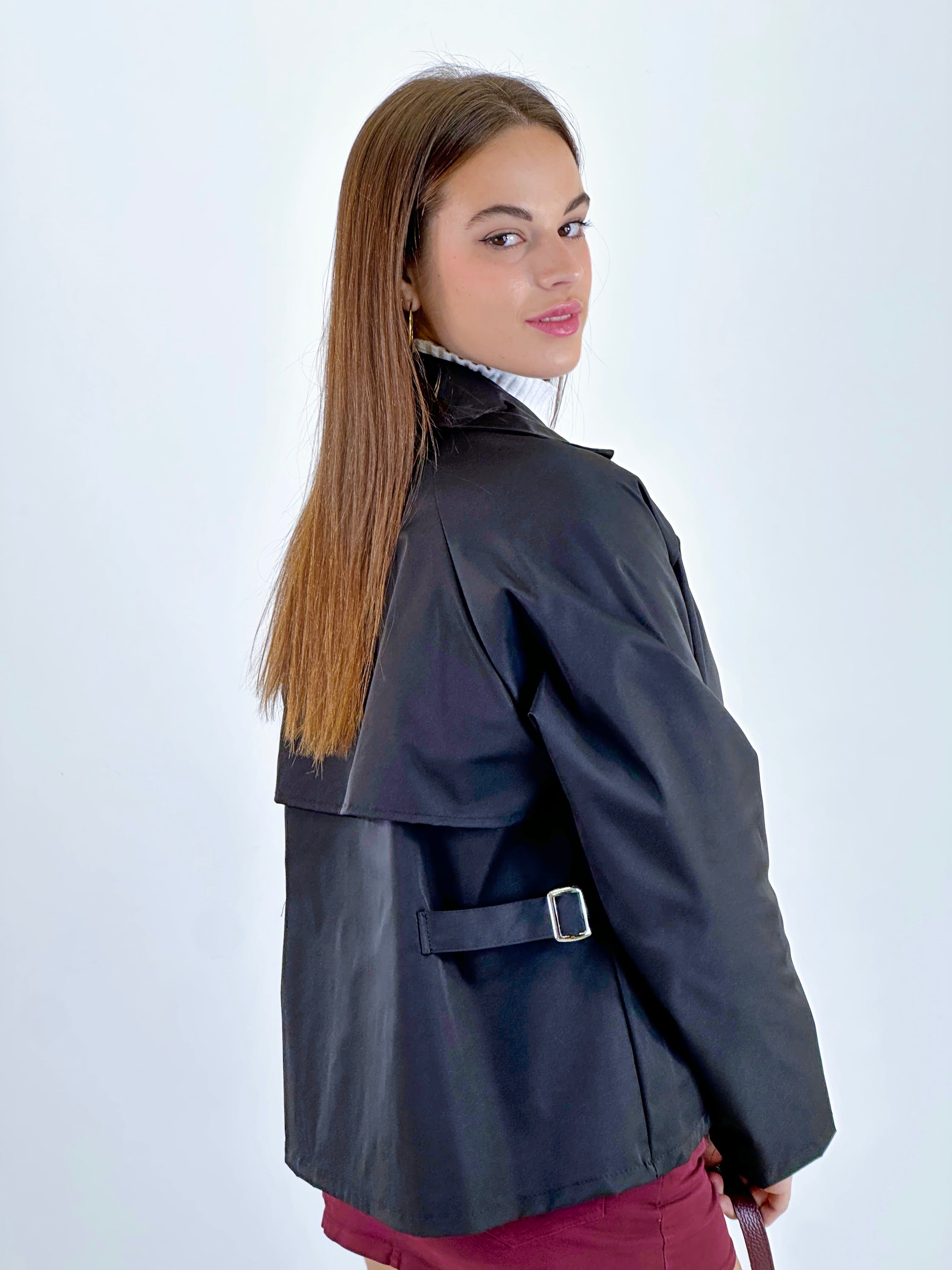 Short trench gabardine coat