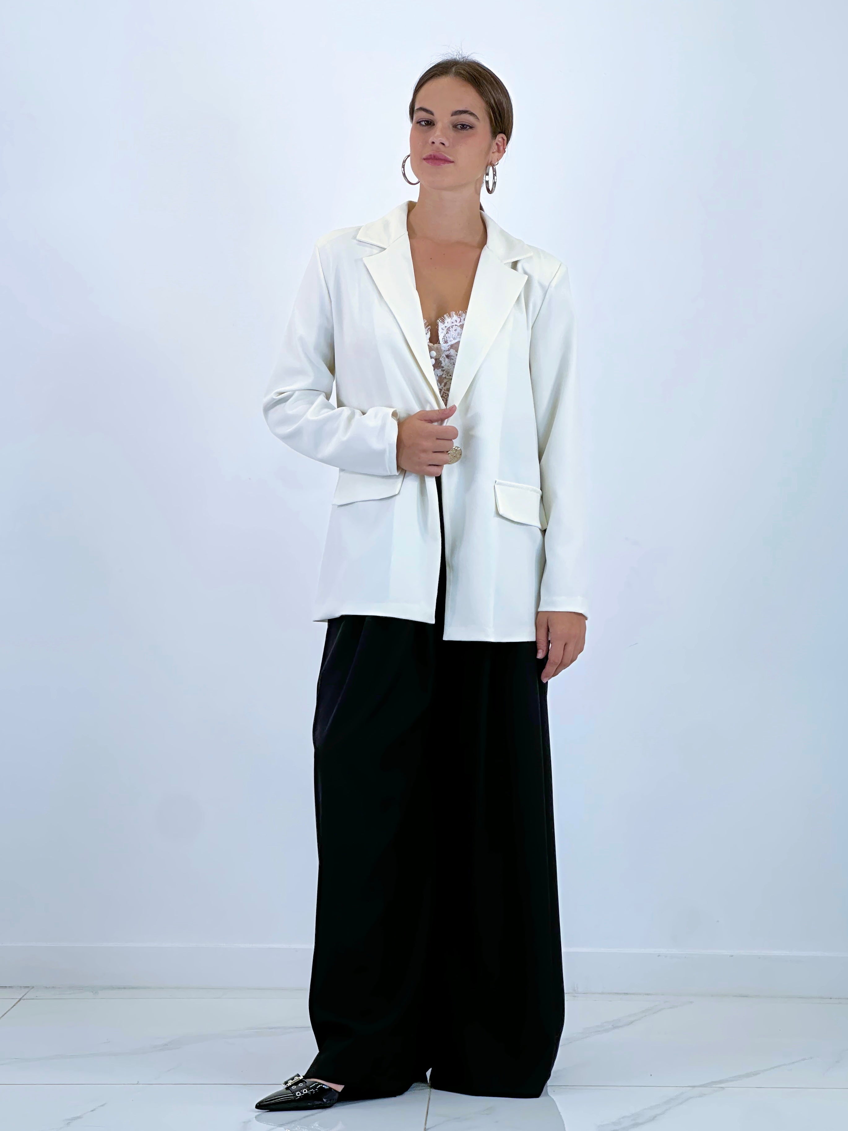 Pantalón pinzas suelto