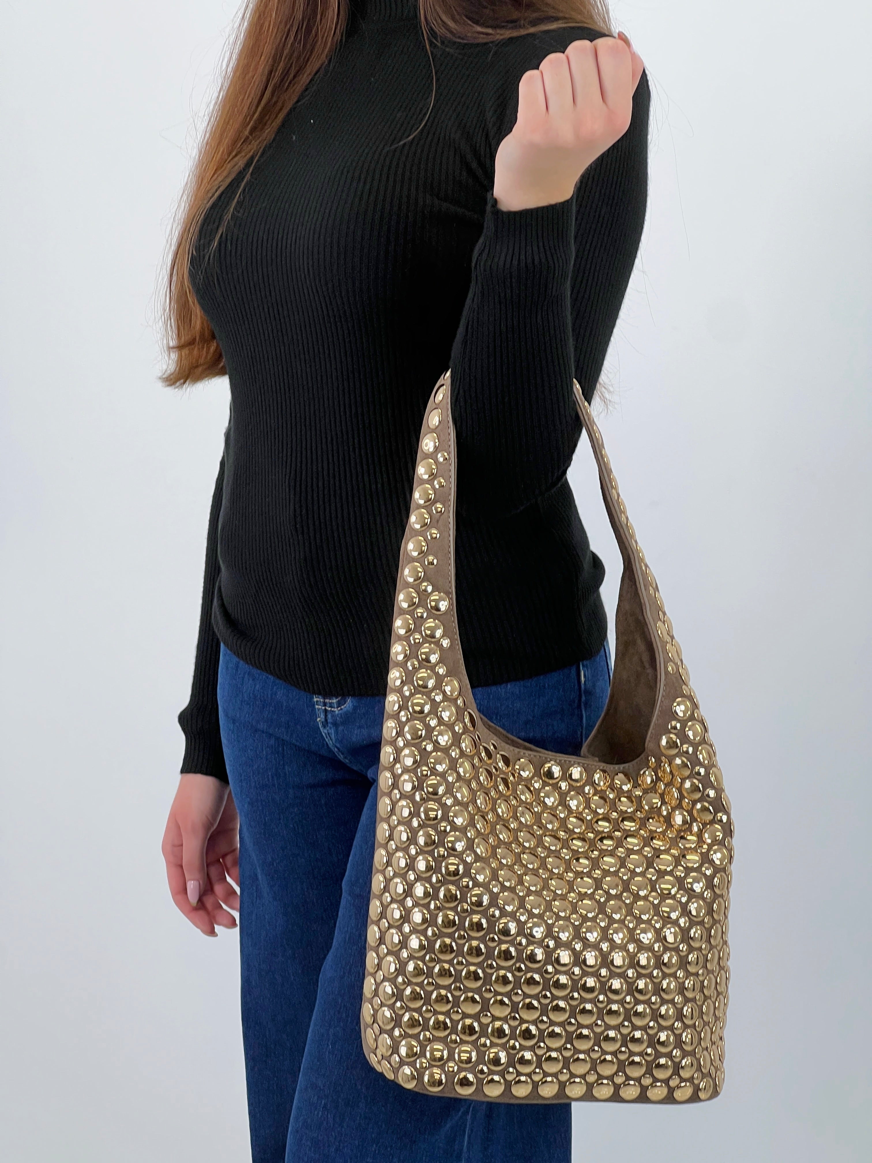 Bolso shopper tachas